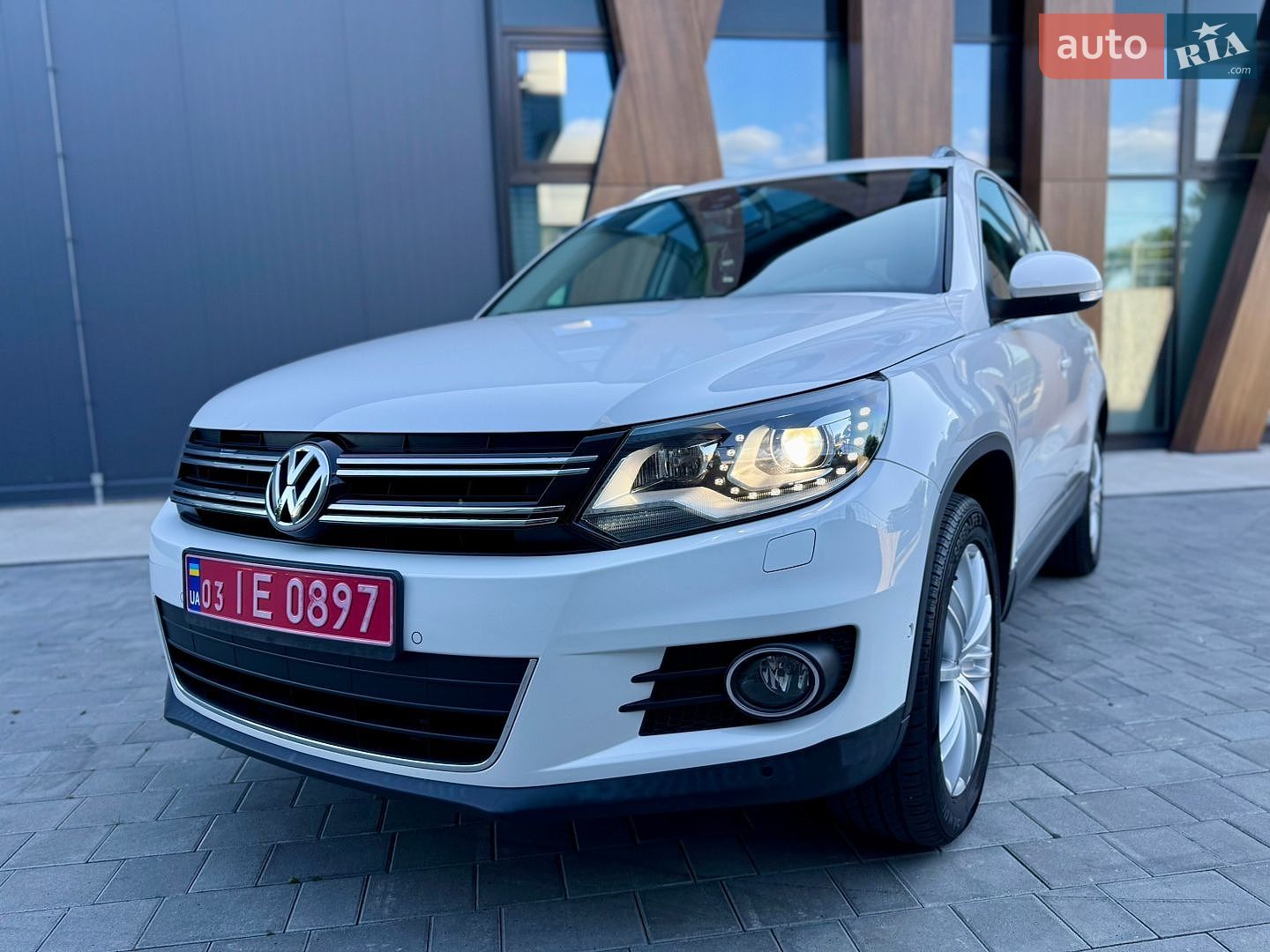 Volkswagen Tiguan 2011 VIN WVGZZZ5NZCW038923 фото оголошення 12 з 25
