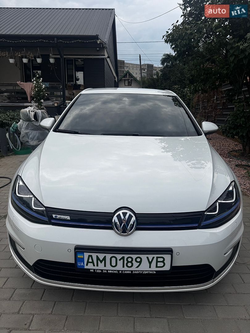 Volkswagen e-Golf 2015 VIN WVWZZZAUZGW906737 фото оголошення 4 з 15