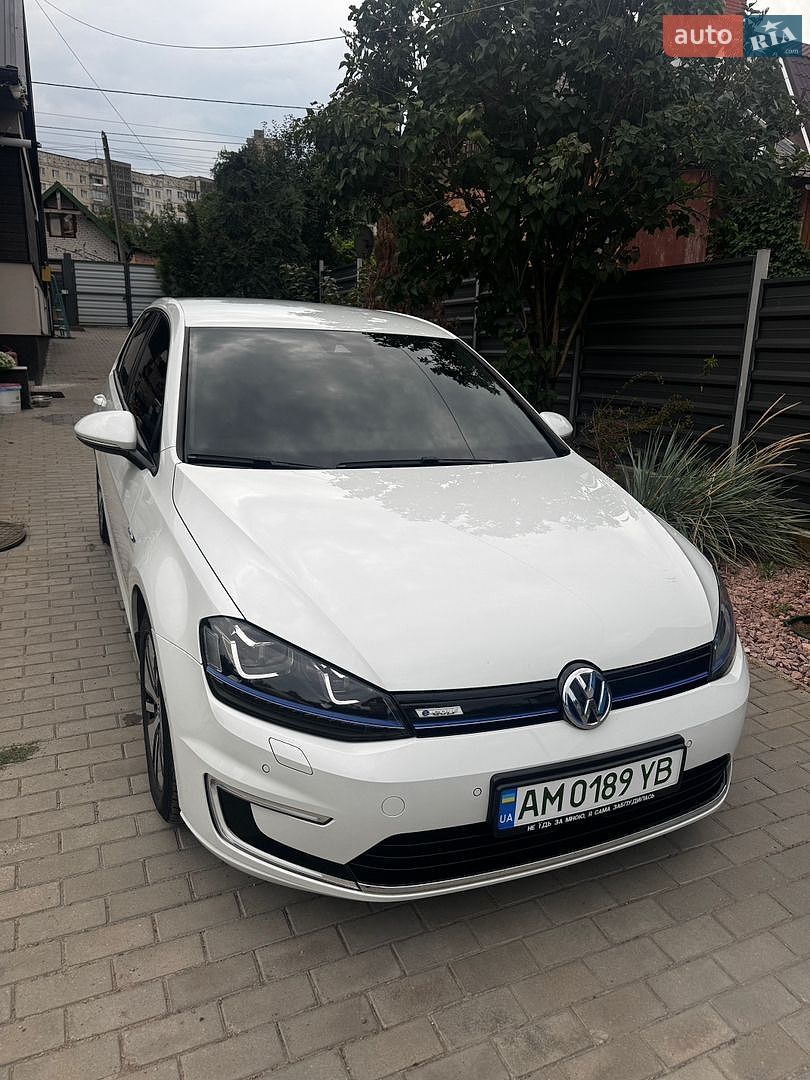 Volkswagen e-Golf 2015 VIN WVWZZZAUZGW906737 фото оголошення 5 з 15
