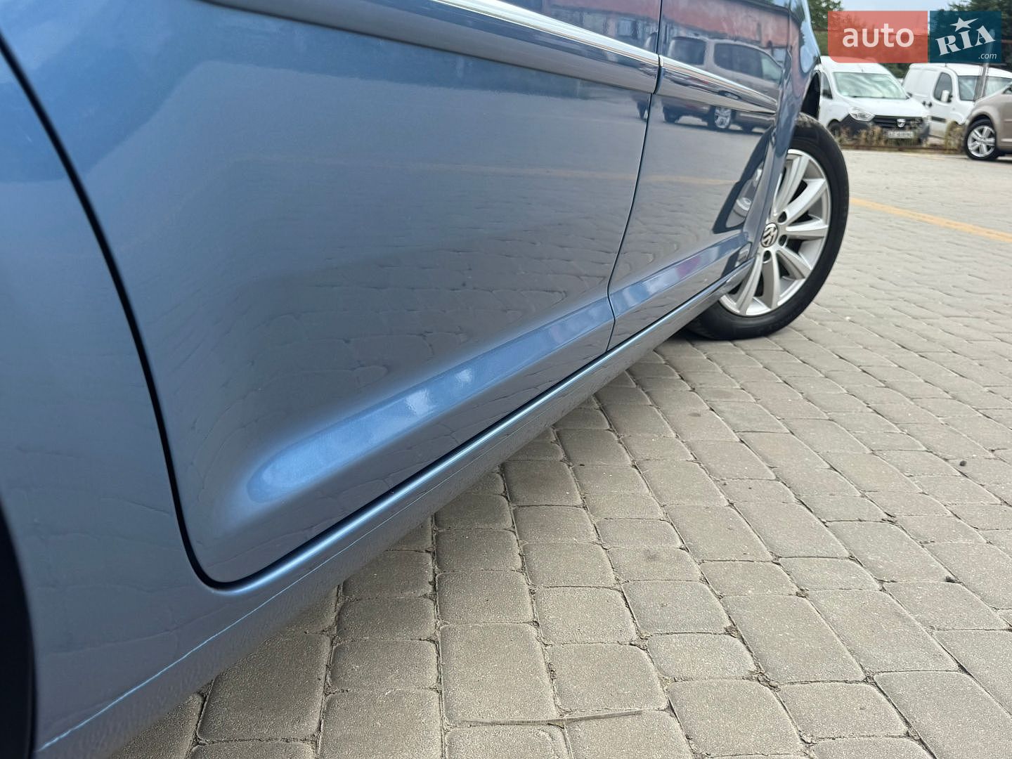 Volkswagen Touran 2011 VIN WVGZZZ1TZBW084681 фото оголошення 5 з 68