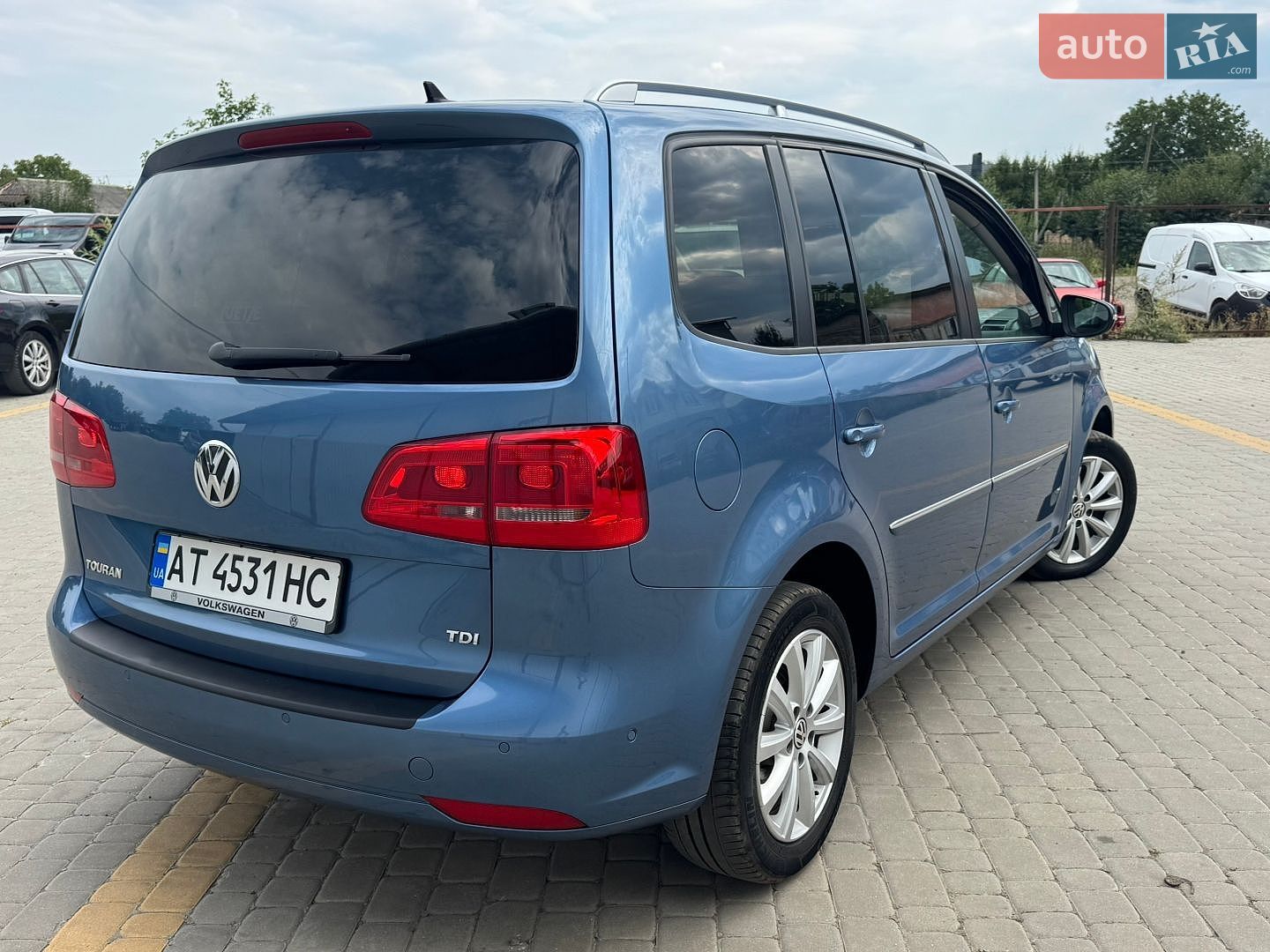 Volkswagen Touran 2011 VIN WVGZZZ1TZBW084681 фото оголошення 8 з 68