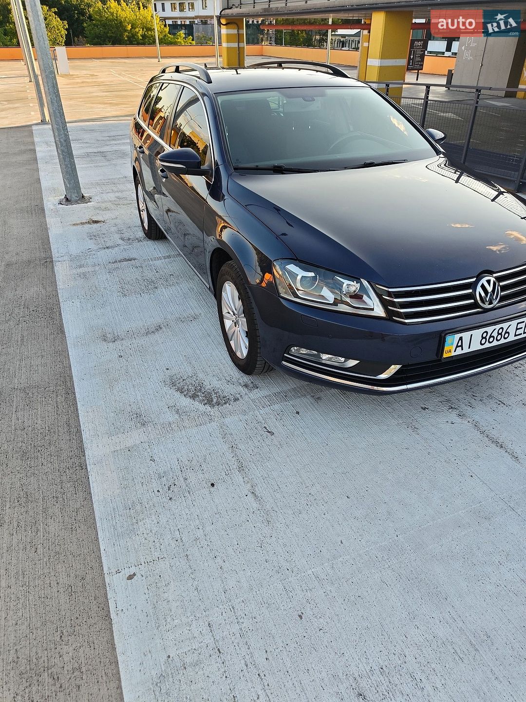 Volkswagen Passat 2013 VIN WVWZZZ3CZEE091900 фото оголошення 10 з 32