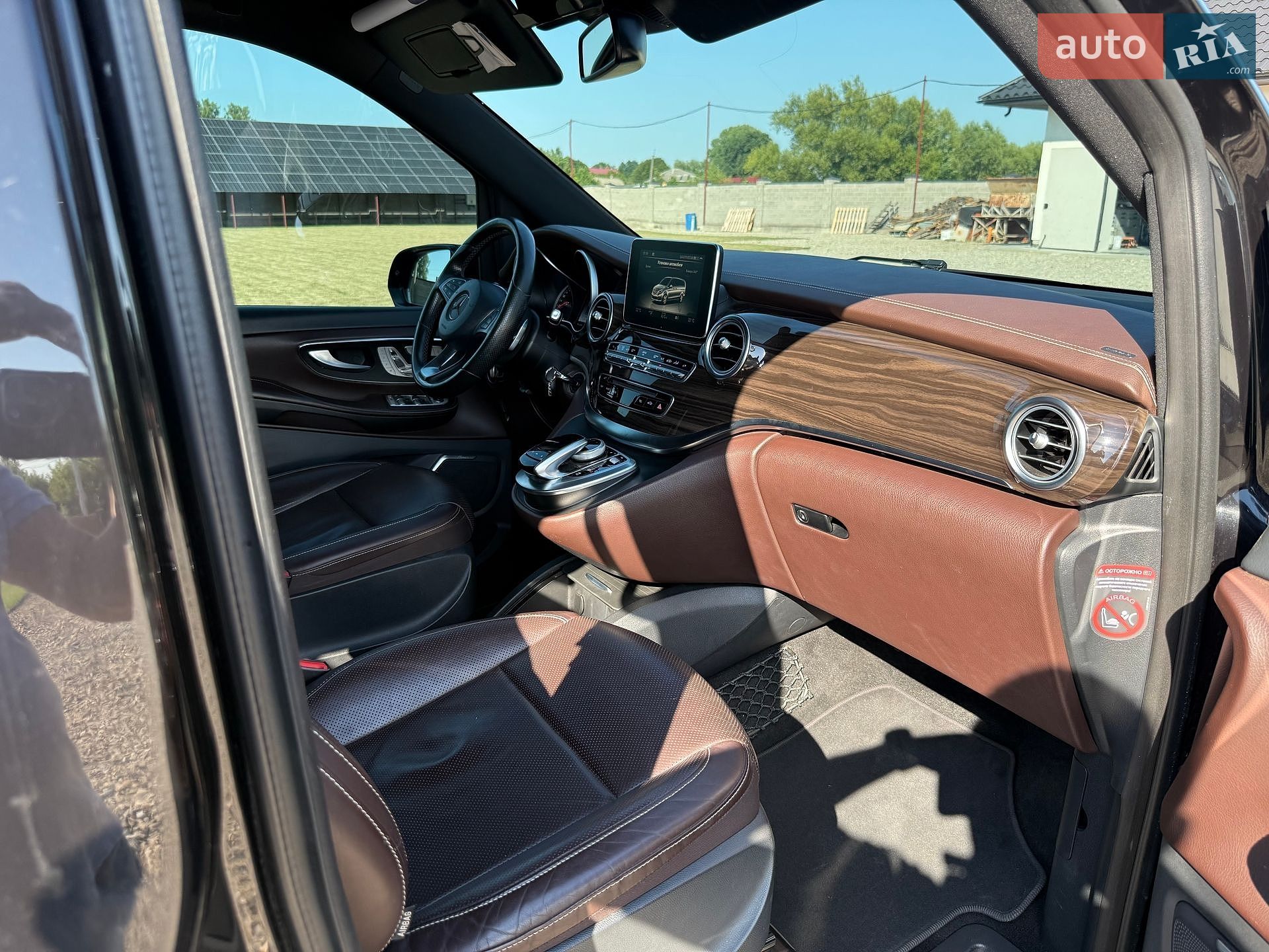 Mercedes-Benz V-Class 2017 VIN WDF44781513266295 фото оголошення 27 з 46