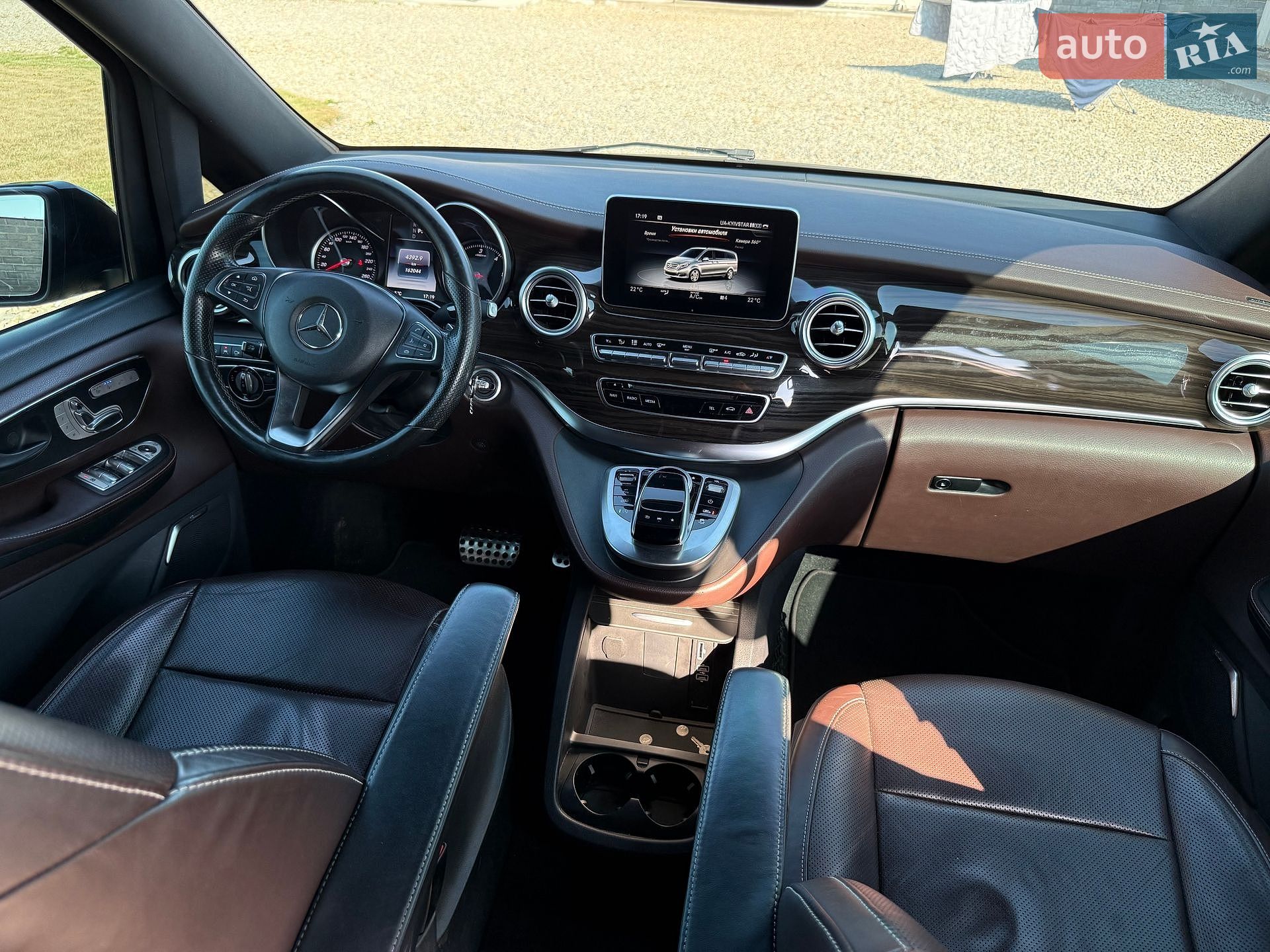 Mercedes-Benz V-Class 2017 VIN WDF44781513266295 фото оголошення 36 з 46