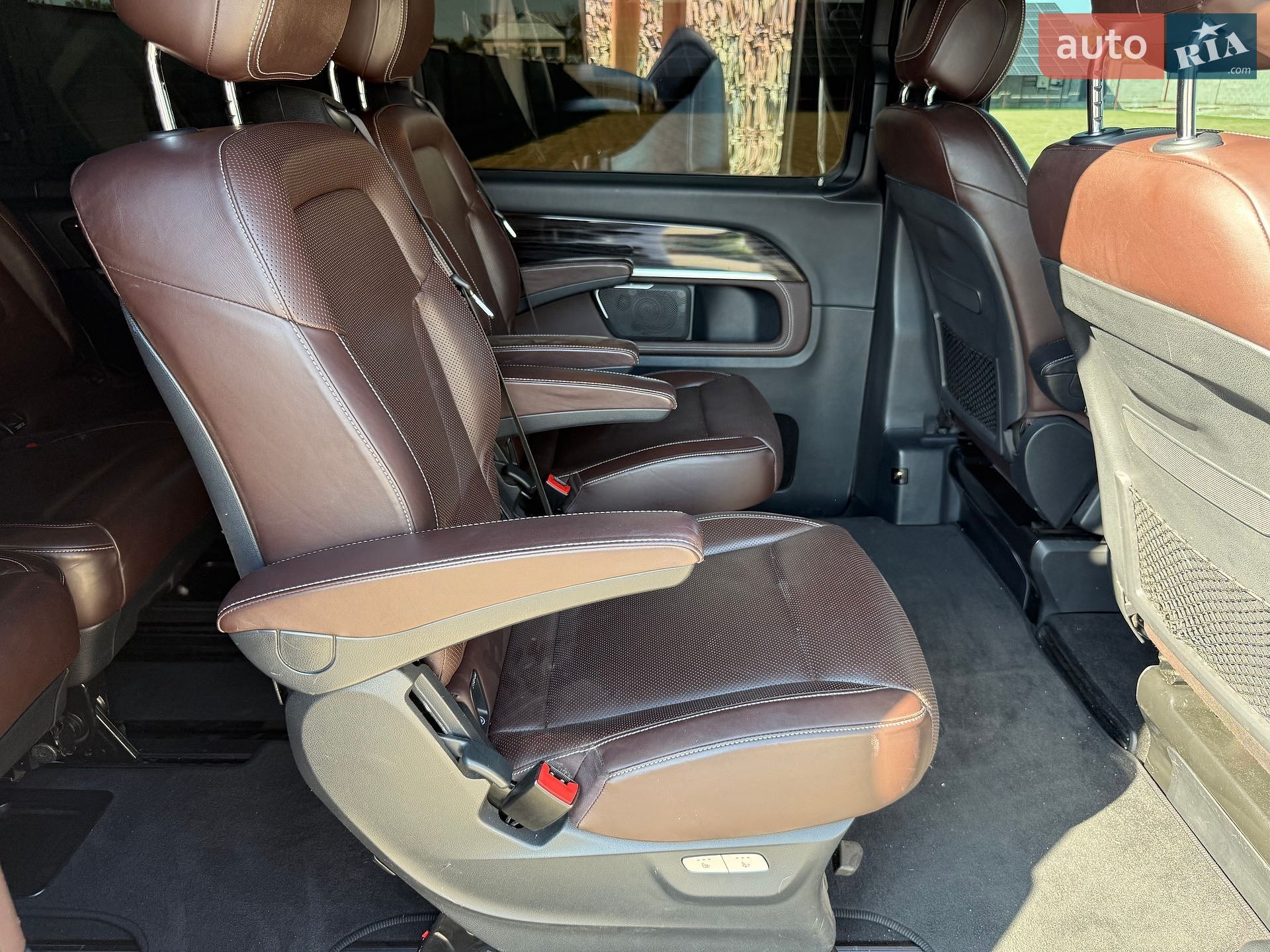 Mercedes-Benz V-Class 2017 VIN WDF44781513266295 фото оголошення 40 з 46
