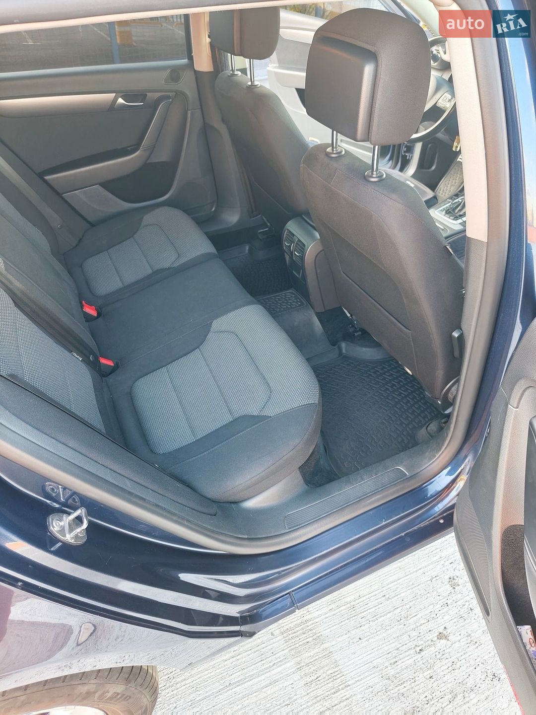 Volkswagen Passat 2013 VIN WVWZZZ3CZEE091900 фото оголошення 21 з 32