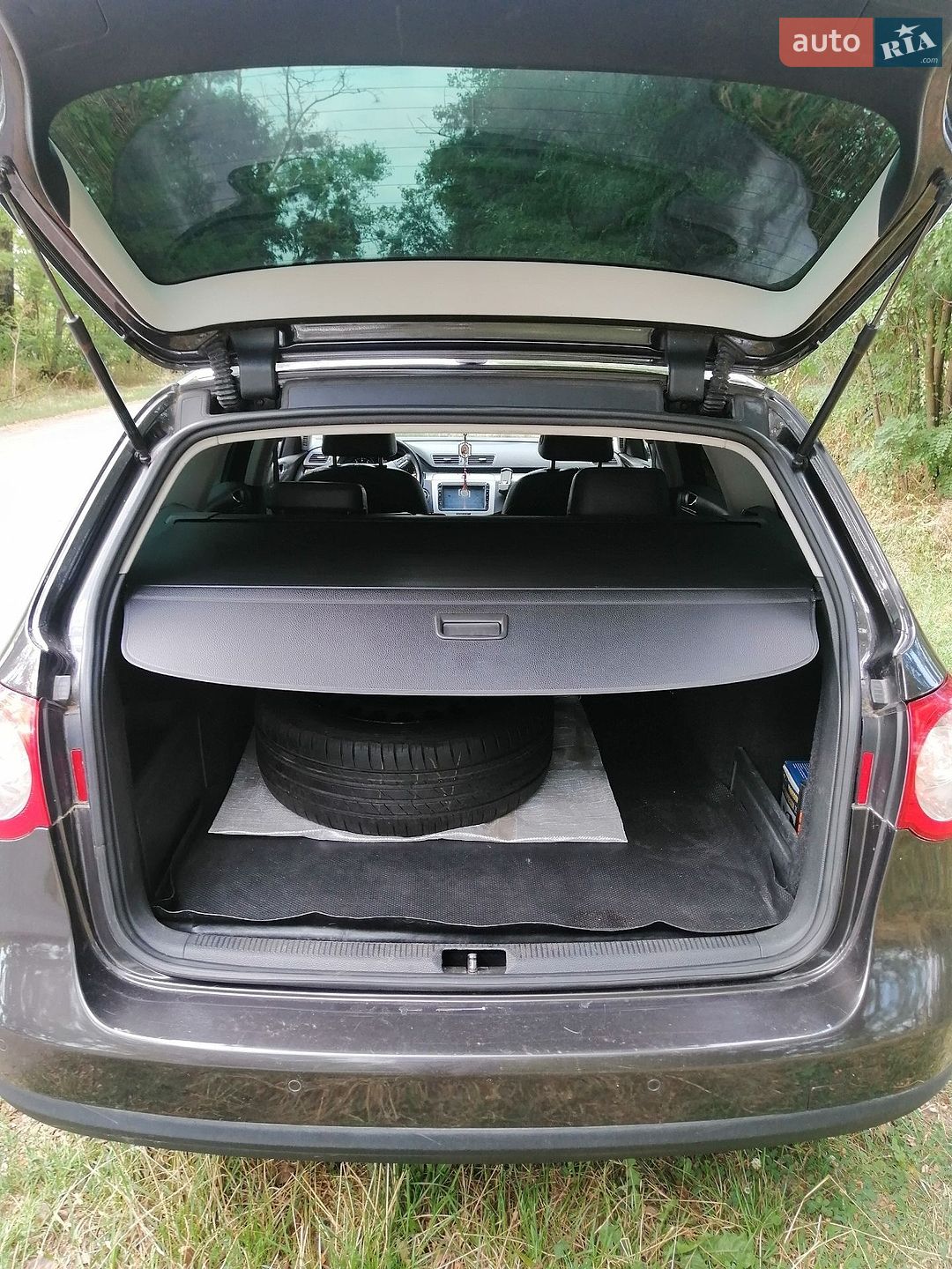 Volkswagen Passat 2010 VIN WVWZZZ3CZAE097079 фото оголошення 7 з 7