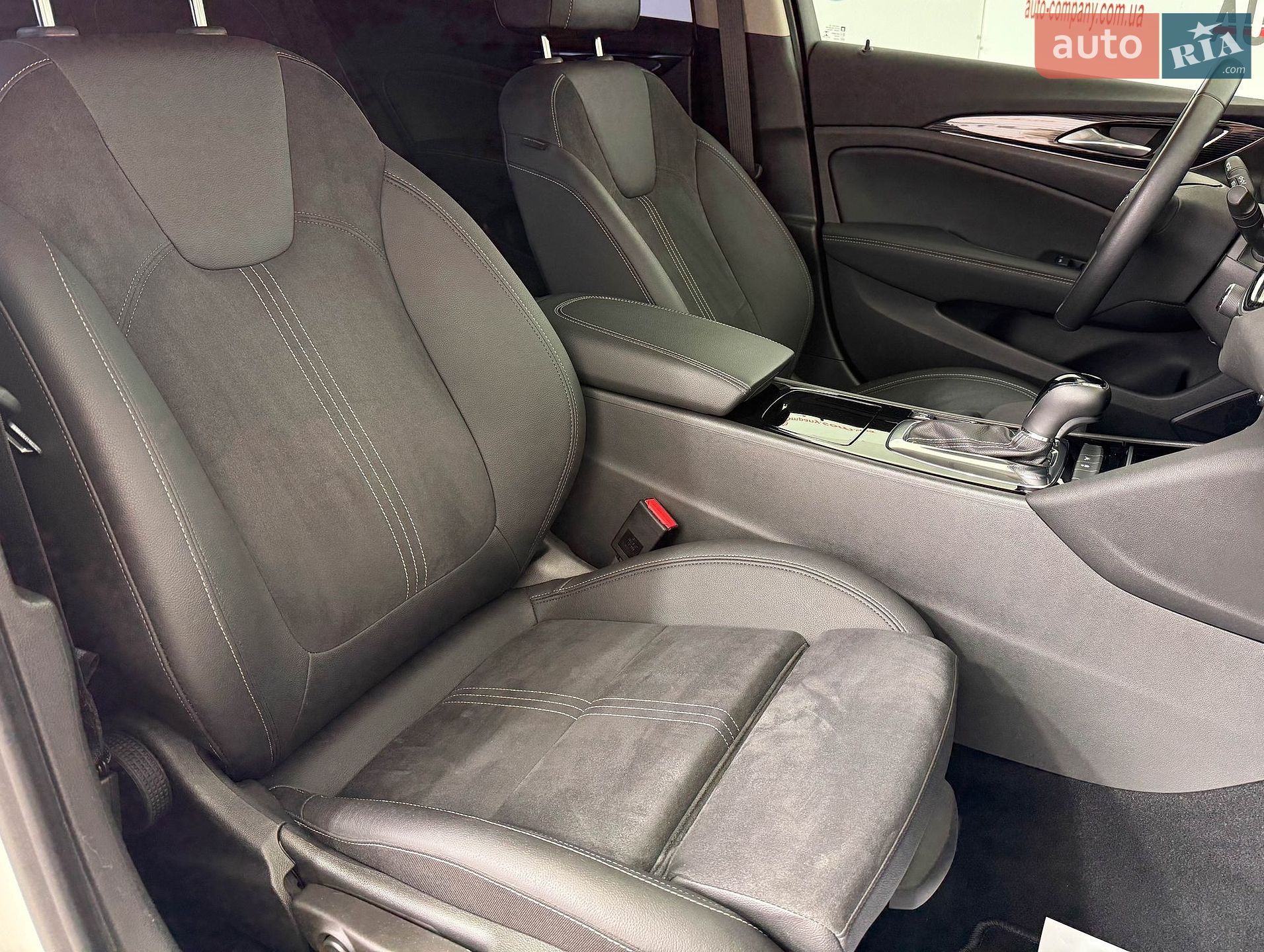Opel Insignia 2019 VIN W0VZT8GH8L1005783 фото оголошення 12 з 47