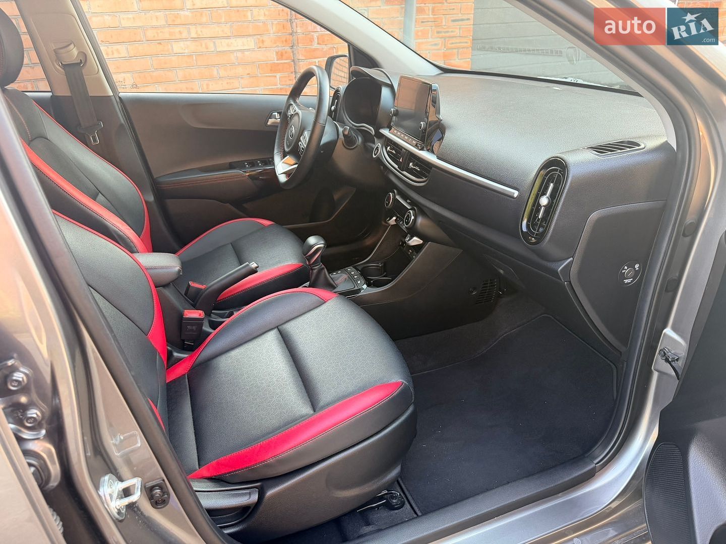 Kia Picanto 2021 VIN KNAB3518JMT808506 фото оголошення 18 з 25