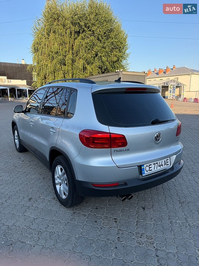Volkswagen Tiguan 2016 VIN WVGBV7AX0HK021778 фото оголошення 6 з 26