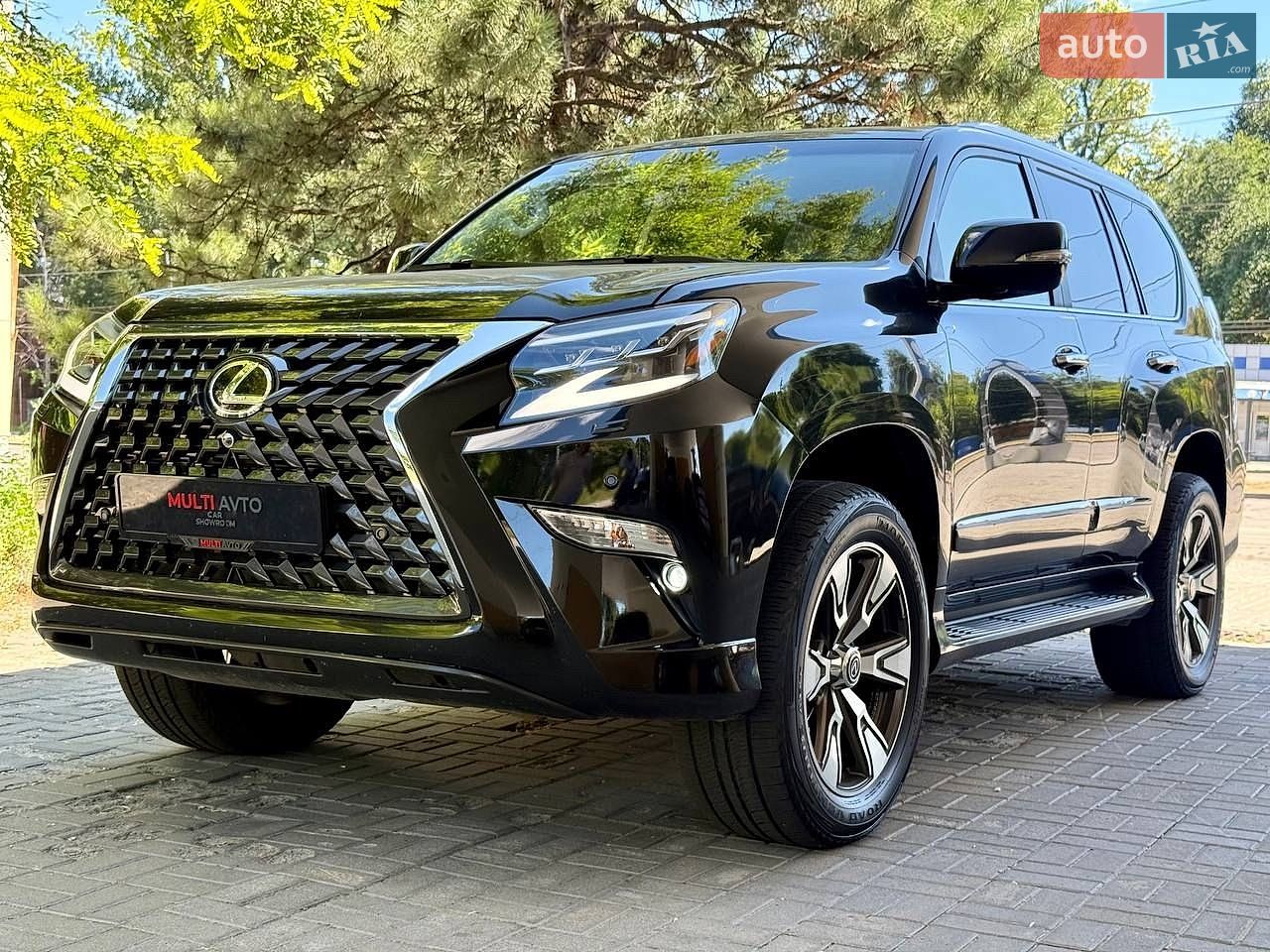 Lexus GX 2013 VIN JTJJM7FX005060480 фото оголошення 2 з 28
