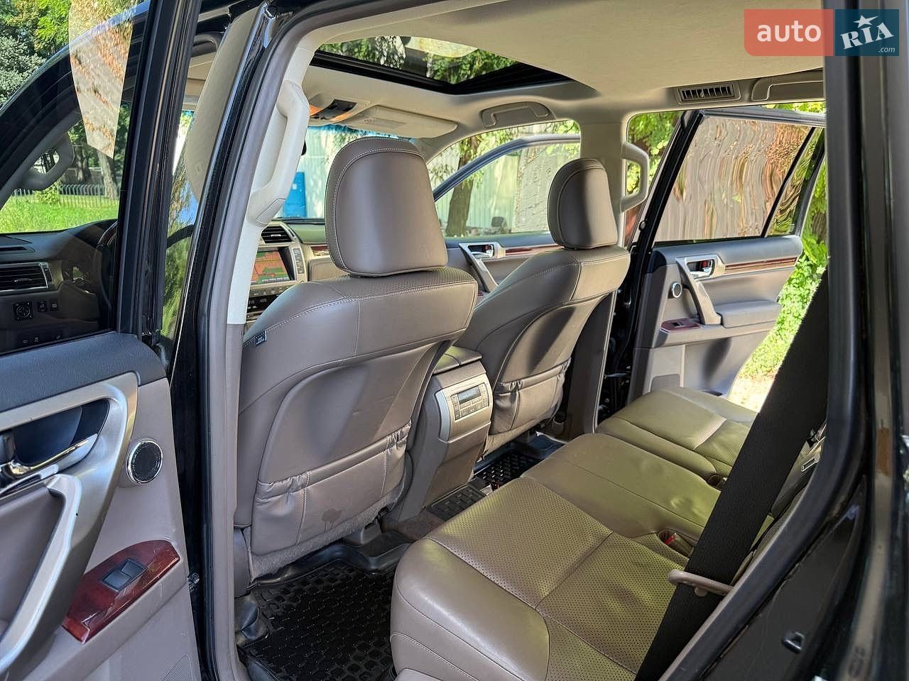 Lexus GX 2013 VIN JTJJM7FX005060480 фото оголошення 18 з 28
