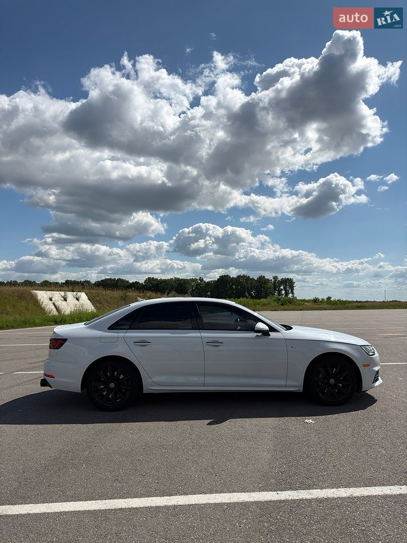 Audi A4 2018 VIN WAUDNAF43JN010039 фото оголошення 4 з 26
