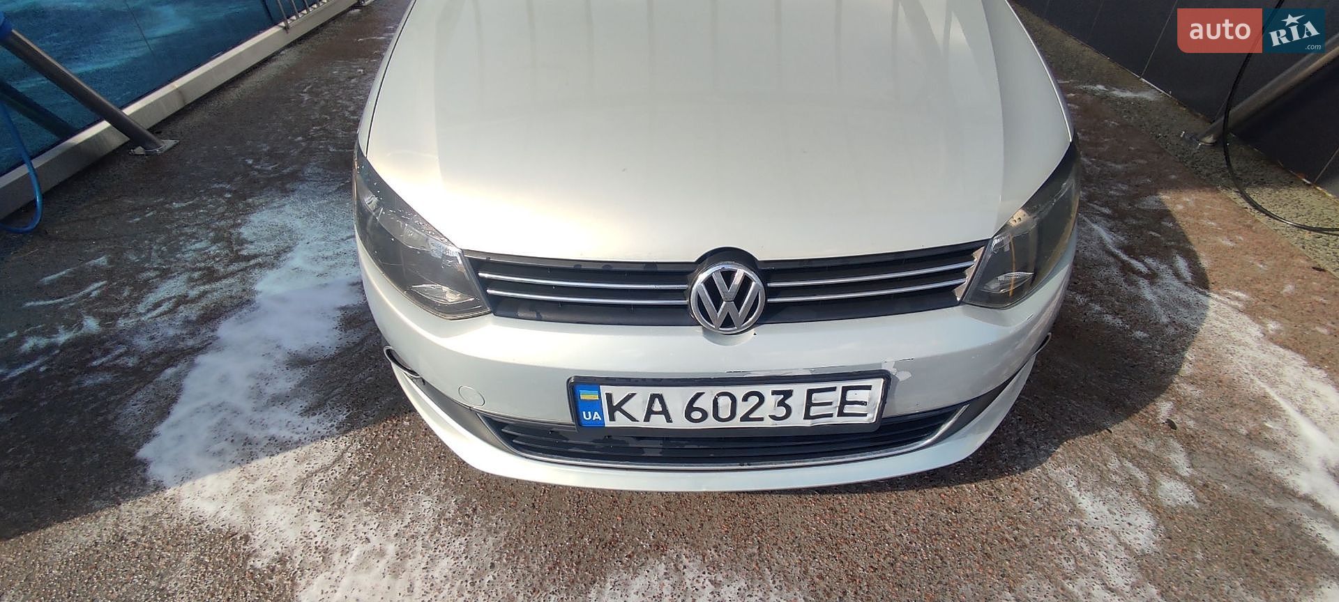 Volkswagen Polo 2011 VIN XW8ZZZ61ZCG011033 фото оголошення 2 з 31