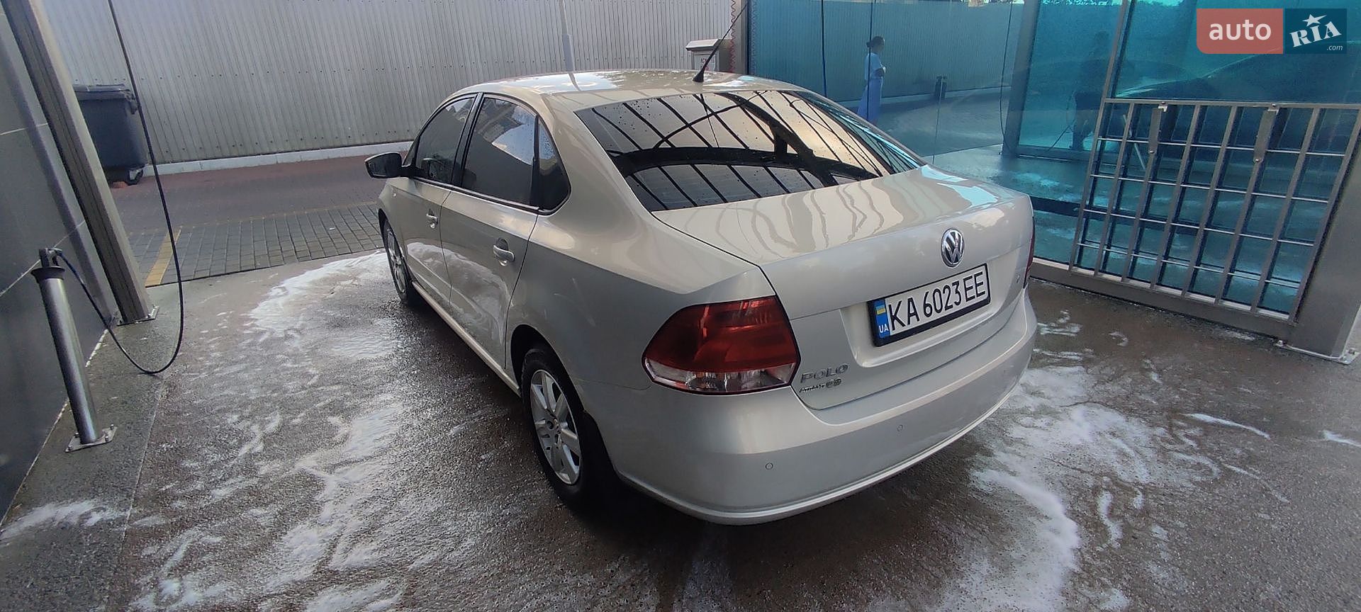 Volkswagen Polo 2011 VIN XW8ZZZ61ZCG011033 фото оголошення 9 з 31