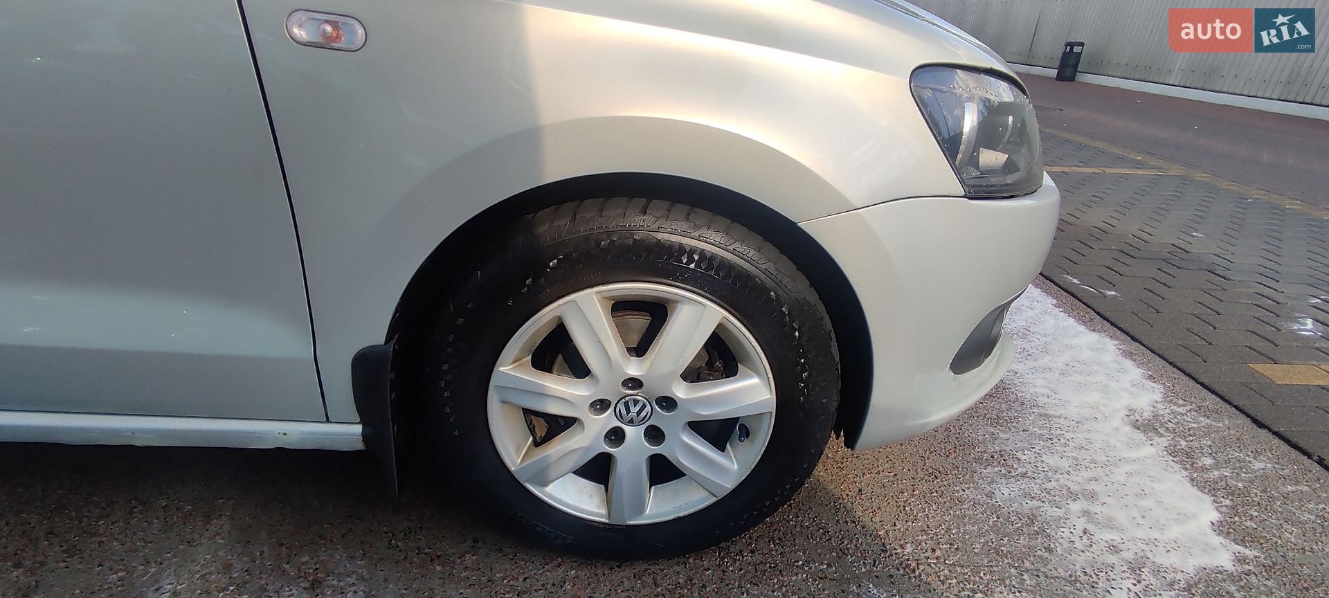 Volkswagen Polo 2011 VIN XW8ZZZ61ZCG011033 фото оголошення 15 з 31