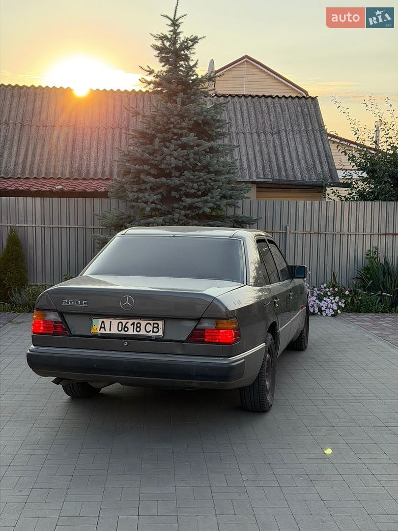 Mercedes-Benz E-Class 1990 VIN WDB1240261B306704 фото оголошення 17 з 19