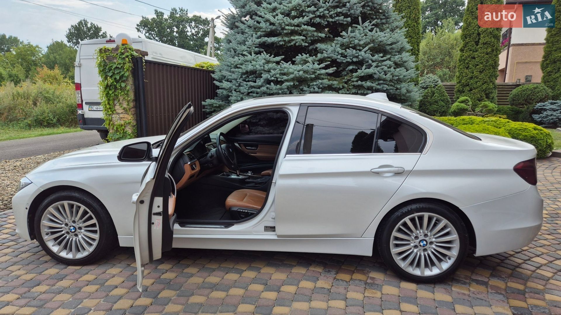 BMW 3 Series 2013 VIN WBA3A5C51DF601402 фото оголошення 6 з 34