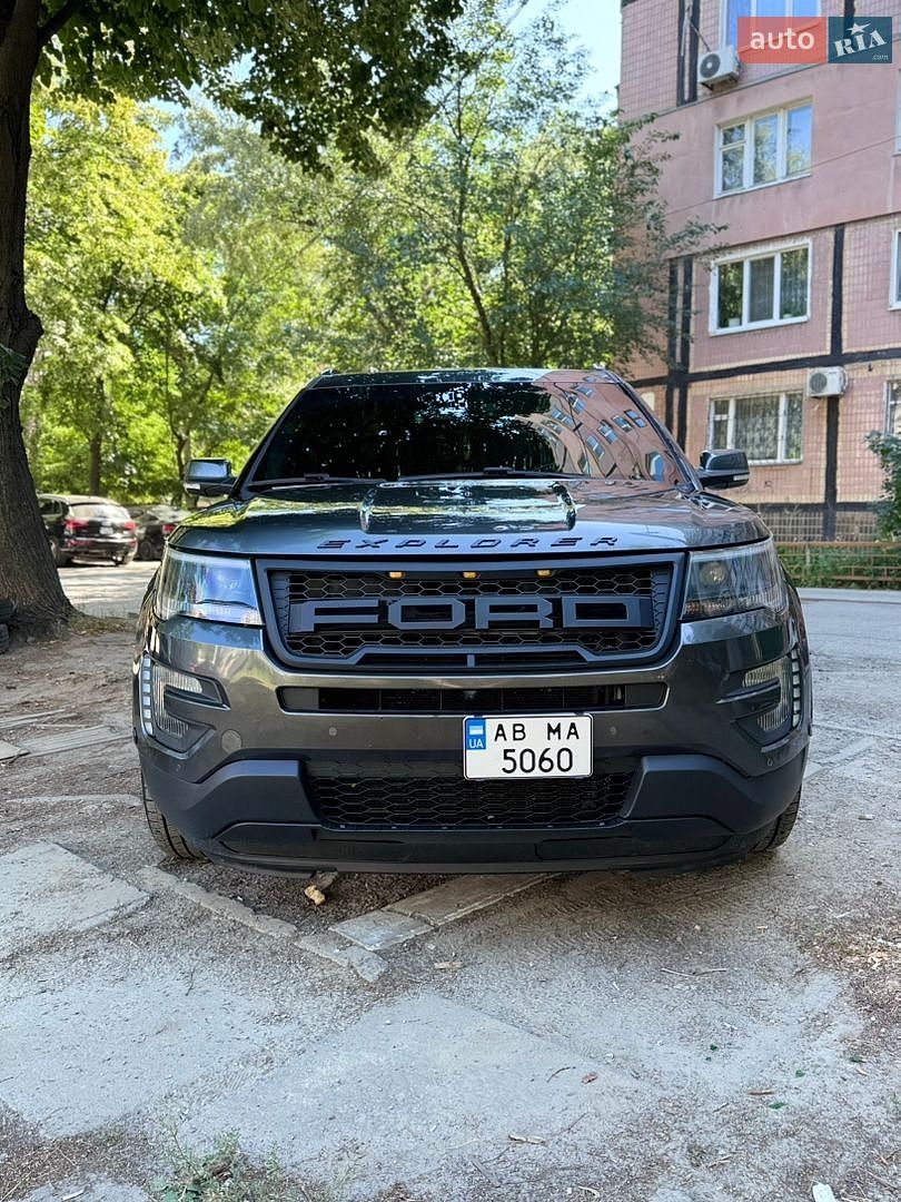 Ford Explorer 2017 VIN 1FM5K8F88HGD75788 фото оголошення 4 з 39