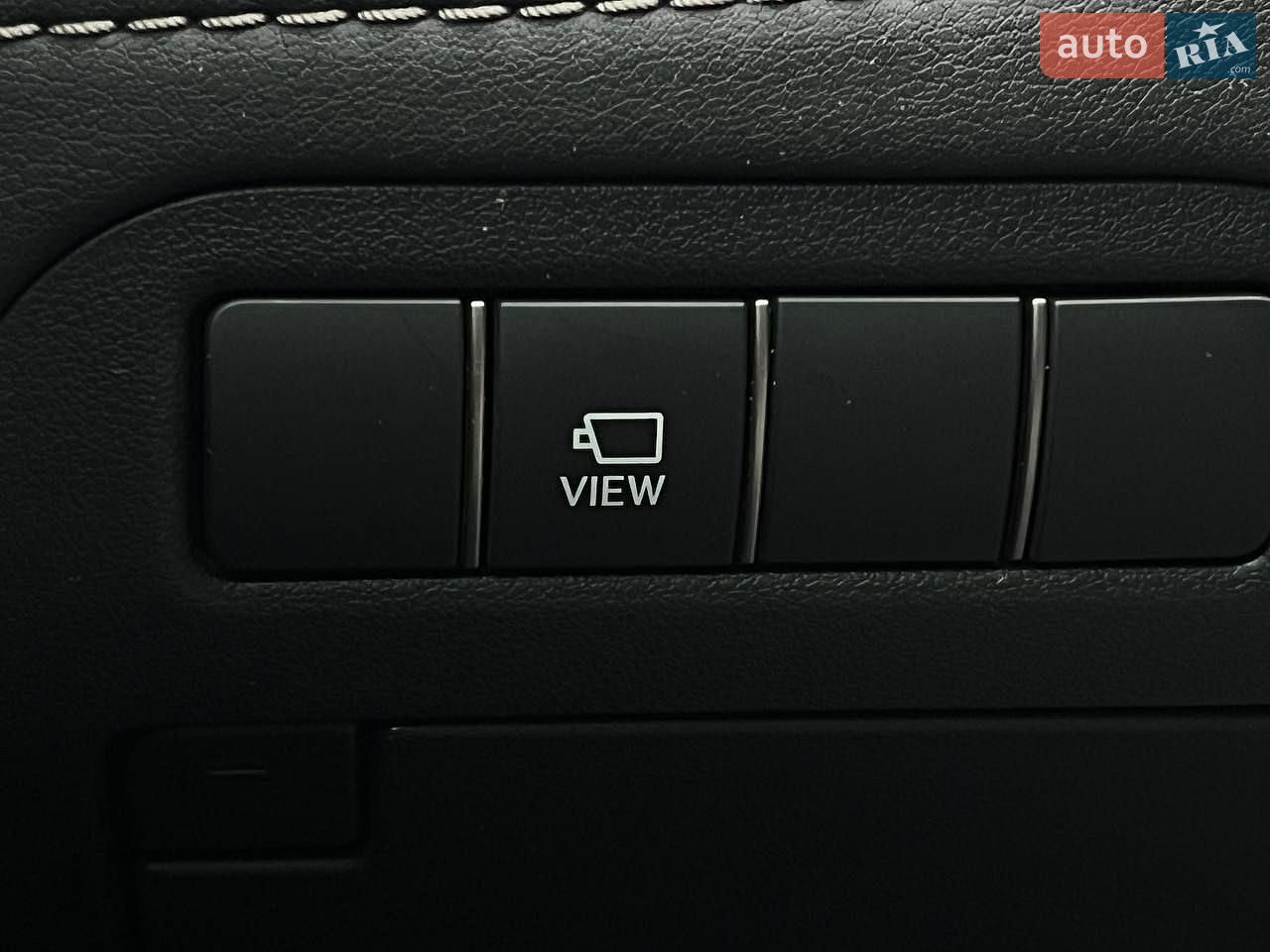 Lexus LS 2018 VIN JTHB51FF1J5003410 фото оголошення 21 з 45