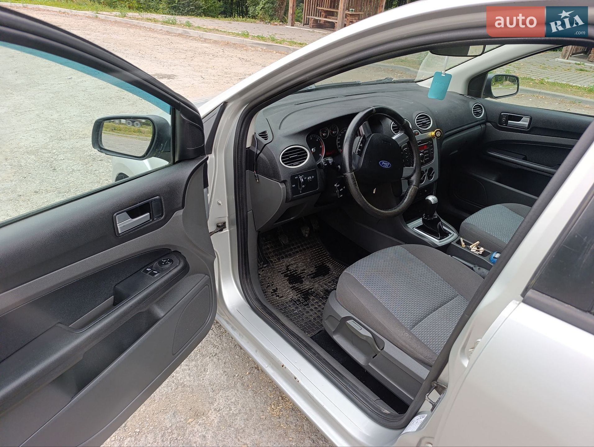 Ford Focus 2007 VIN WF0WXXGCDW7J29933 фото оголошення 6 з 14