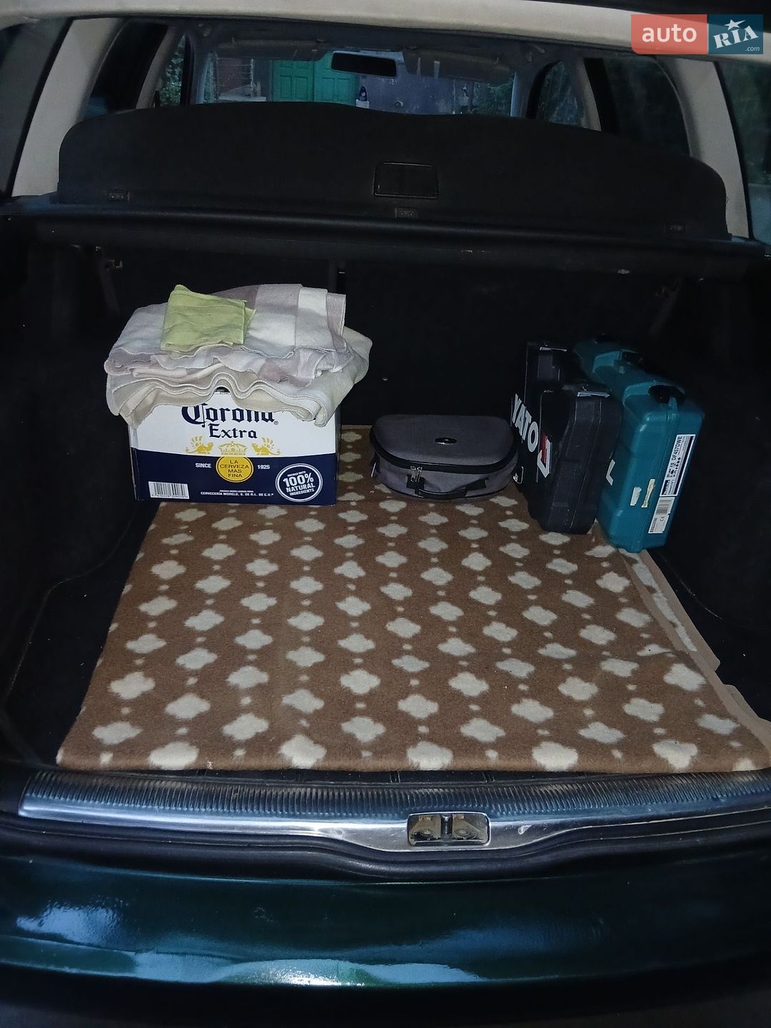 Volkswagen Passat 2000 VIN WVWZZZ3BZYE393824 фото оголошення 2 з 5