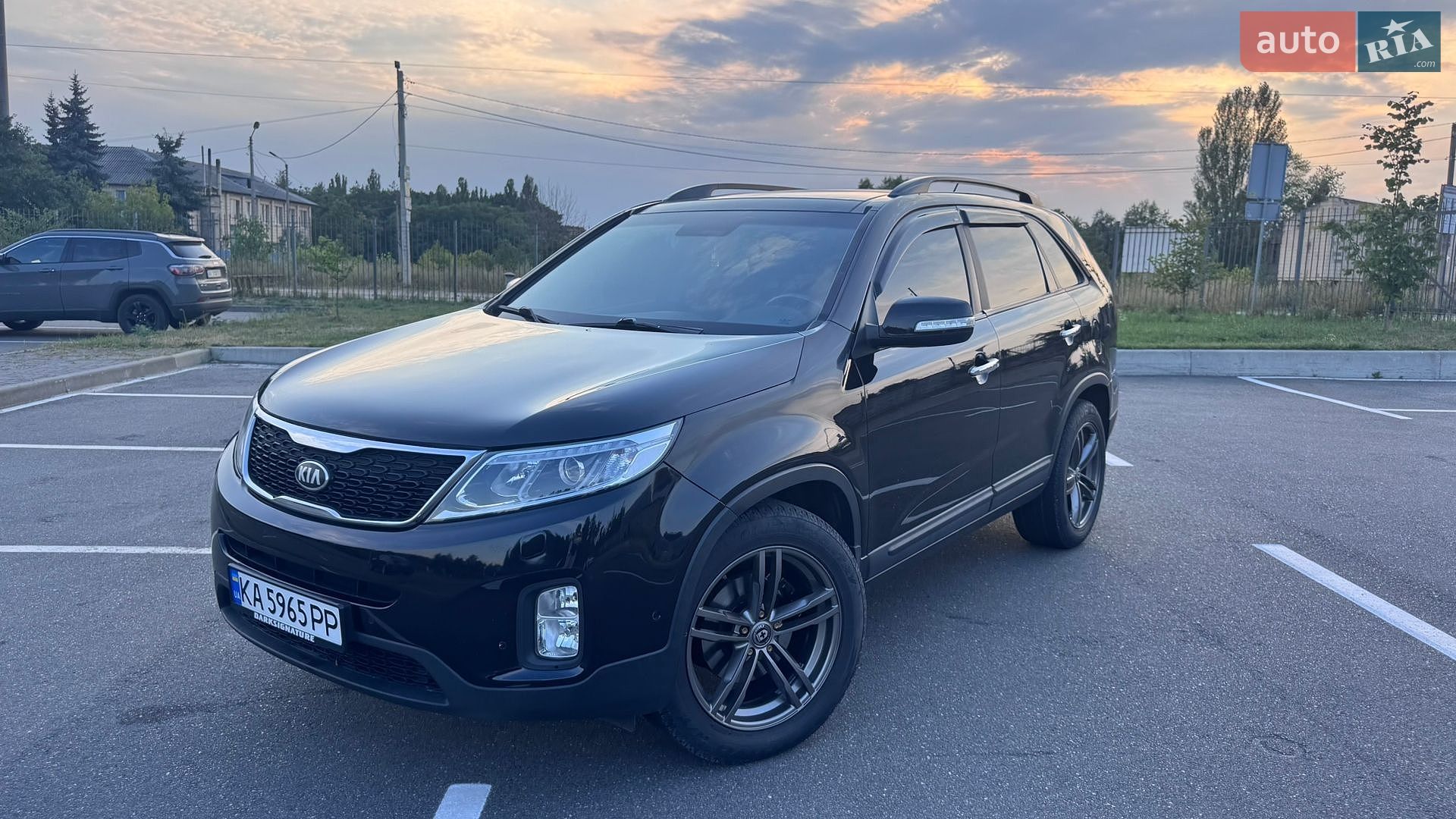 Kia Sorento 2013 VIN KNAKU814DD5439806 фото оголошення 2 з 14