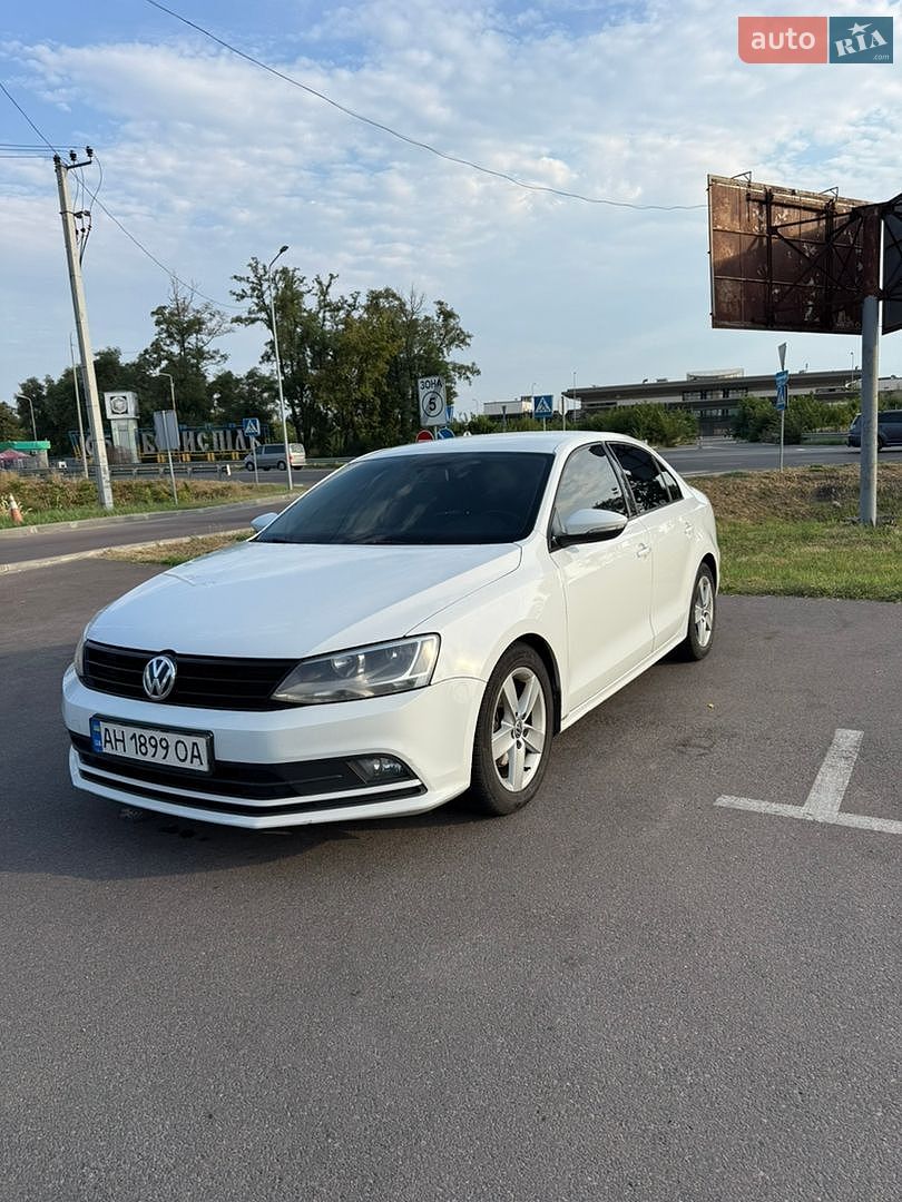 Volkswagen Jetta 2016 VIN WVWZZZ16ZGM016099 фото оголошення 2 з 22
