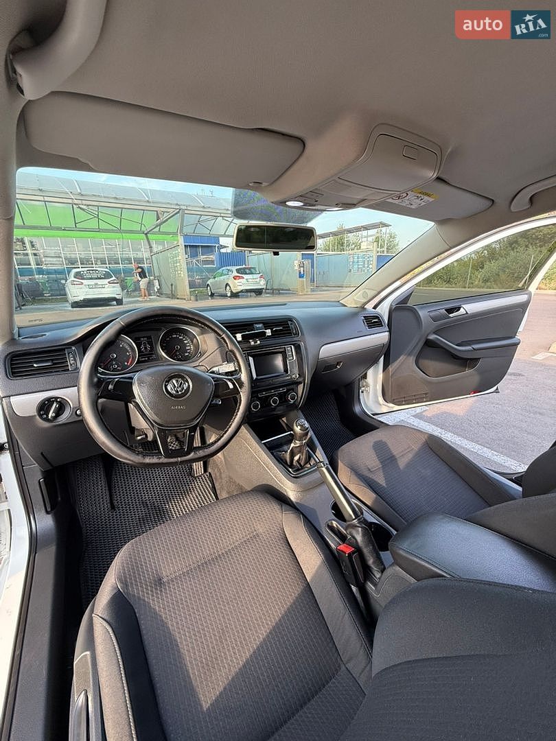 Volkswagen Jetta 2016 VIN WVWZZZ16ZGM016099 фото оголошення 19 з 22