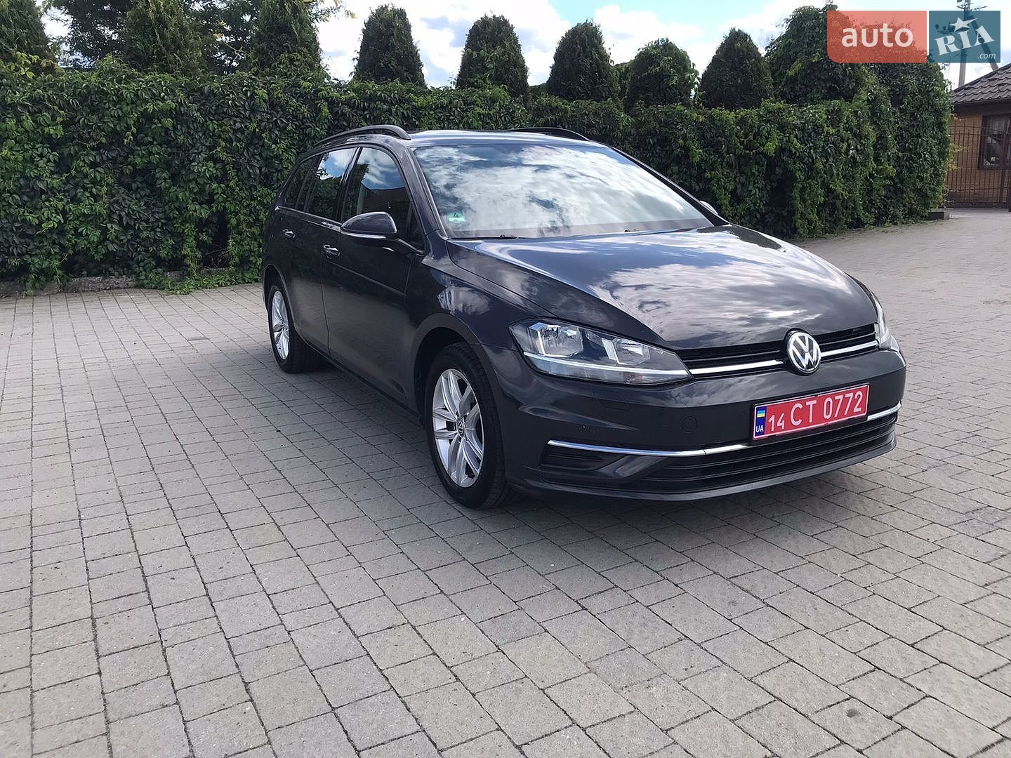 Volkswagen Golf 2020 VIN WVWZZZAUZLP553300 фото оголошення 3 з 29