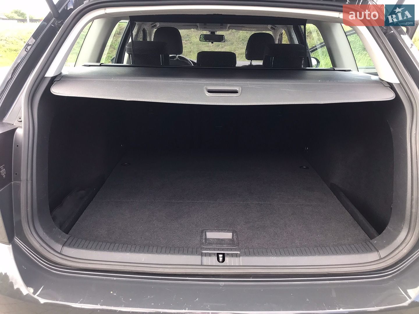 Volkswagen Golf 2020 VIN WVWZZZAUZLP553300 фото оголошення 12 з 29