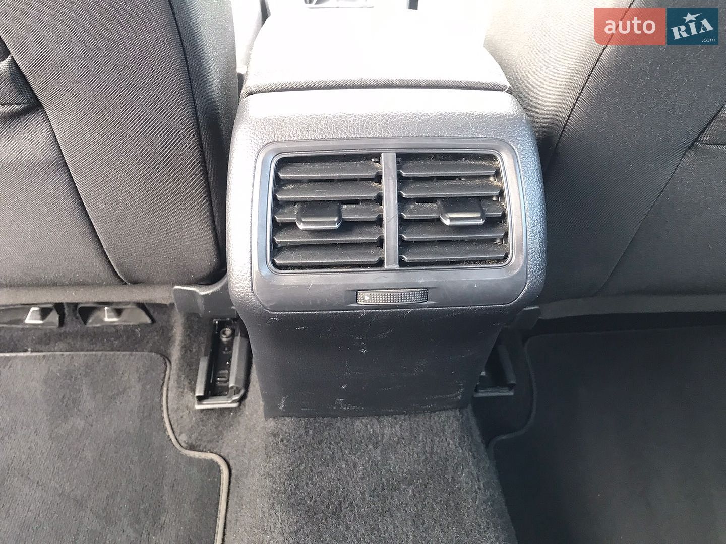 Volkswagen Golf 2020 VIN WVWZZZAUZLP553300 фото оголошення 14 з 29