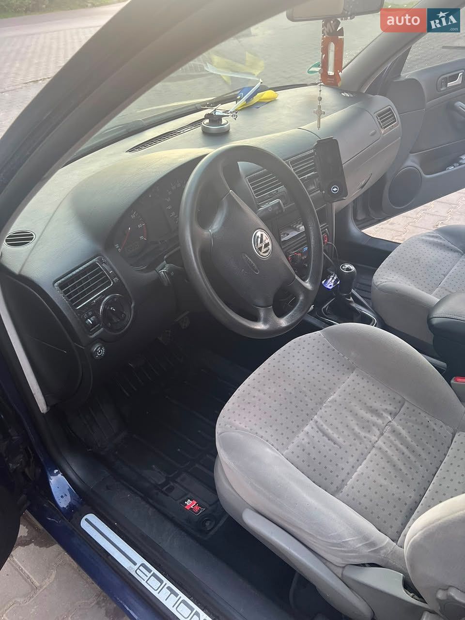 Volkswagen Golf 2001 VIN WVWZZZ1JZ1W672111 фото оголошення 5 з 17