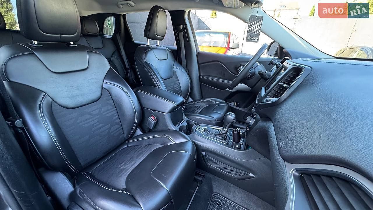 Jeep Cherokee 2022 VIN 1C4PJMCX0ND538919 фото оголошення 5 з 29