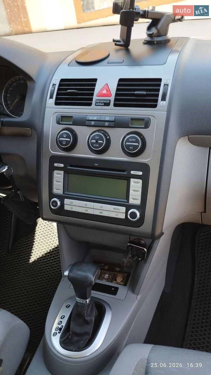 Volkswagen Touran 2008 VIN WVGZZZ1TZ8W108305 фото оголошення 6 з 21