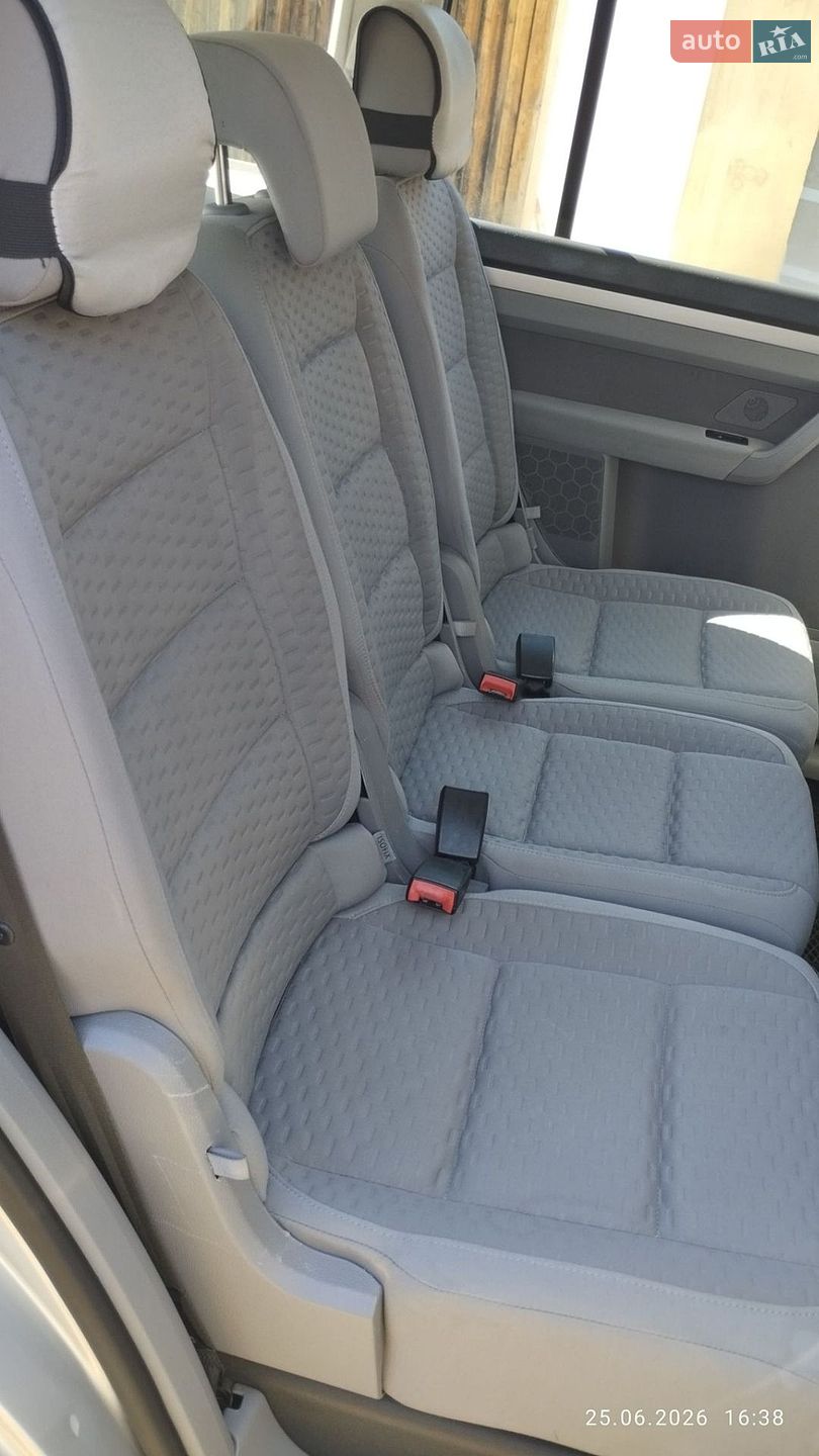 Volkswagen Touran 2008 VIN WVGZZZ1TZ8W108305 фото оголошення 13 з 21