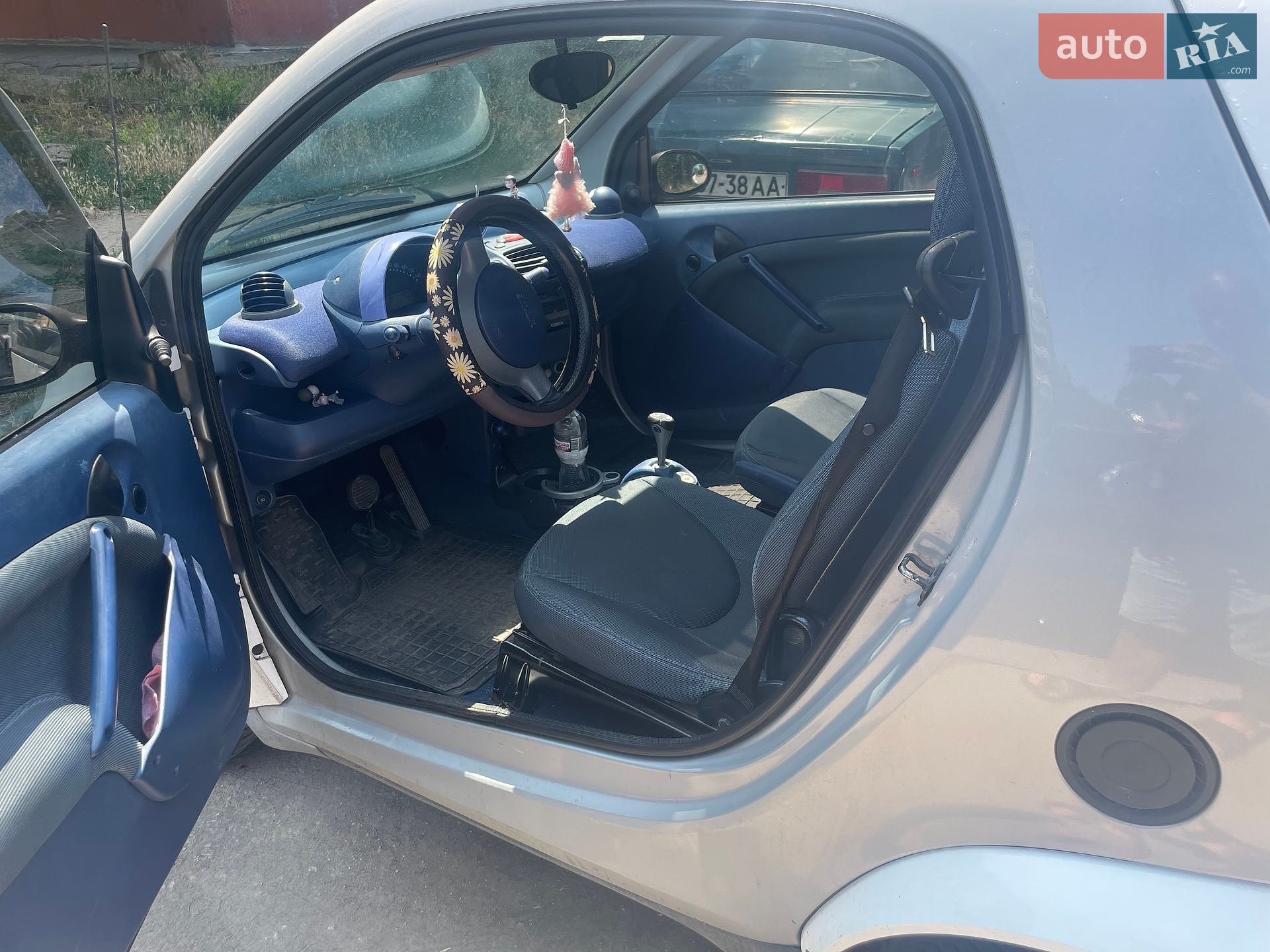 Smart Fortwo 2000 VIN WME01MC01YH008886 фото оголошення 4 з 6
