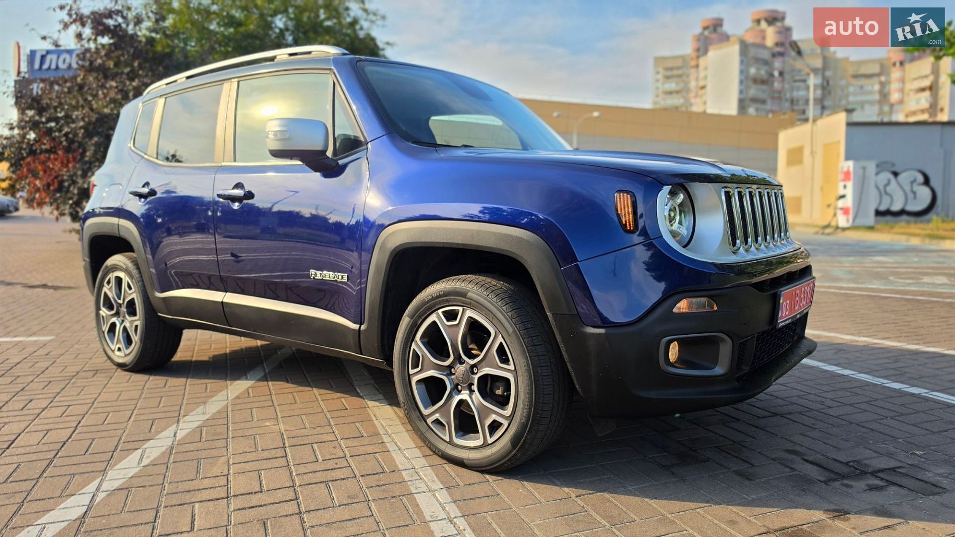 Jeep Renegade 2017 VIN ZACCJBDB3HPF01309 фото оголошення 5 з 87