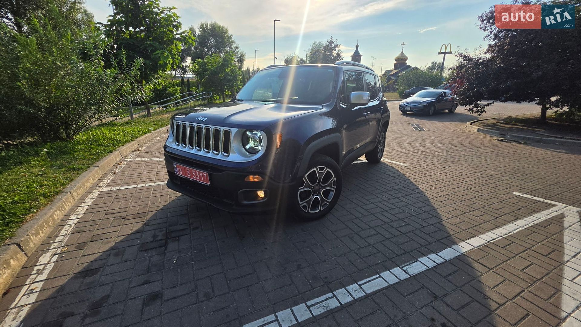Jeep Renegade 2017 VIN ZACCJBDB3HPF01309 фото оголошення 19 з 87