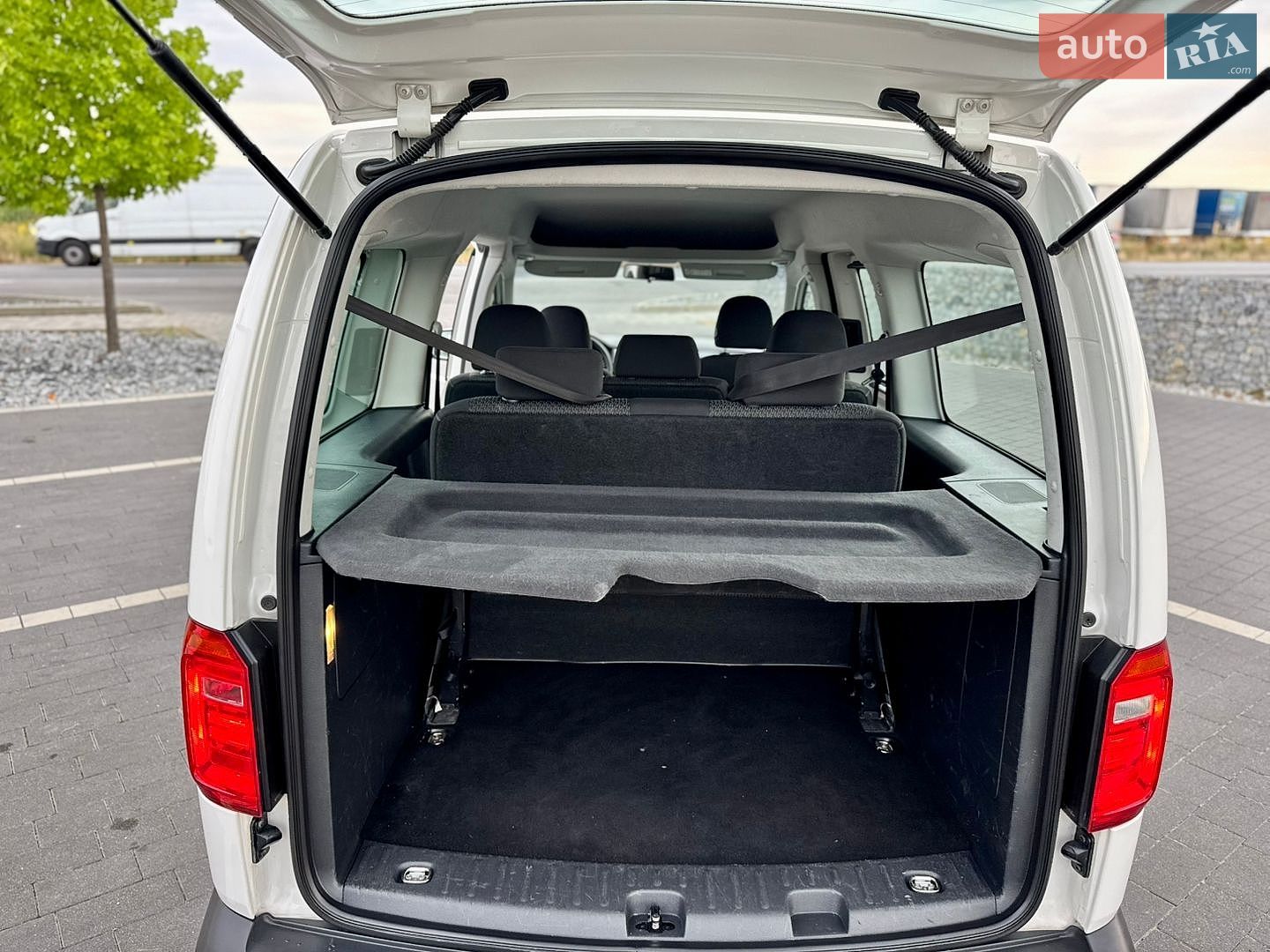 Volkswagen Caddy 2018 VIN WV2ZZZ2KZJX050675 фото оголошення 35 з 35