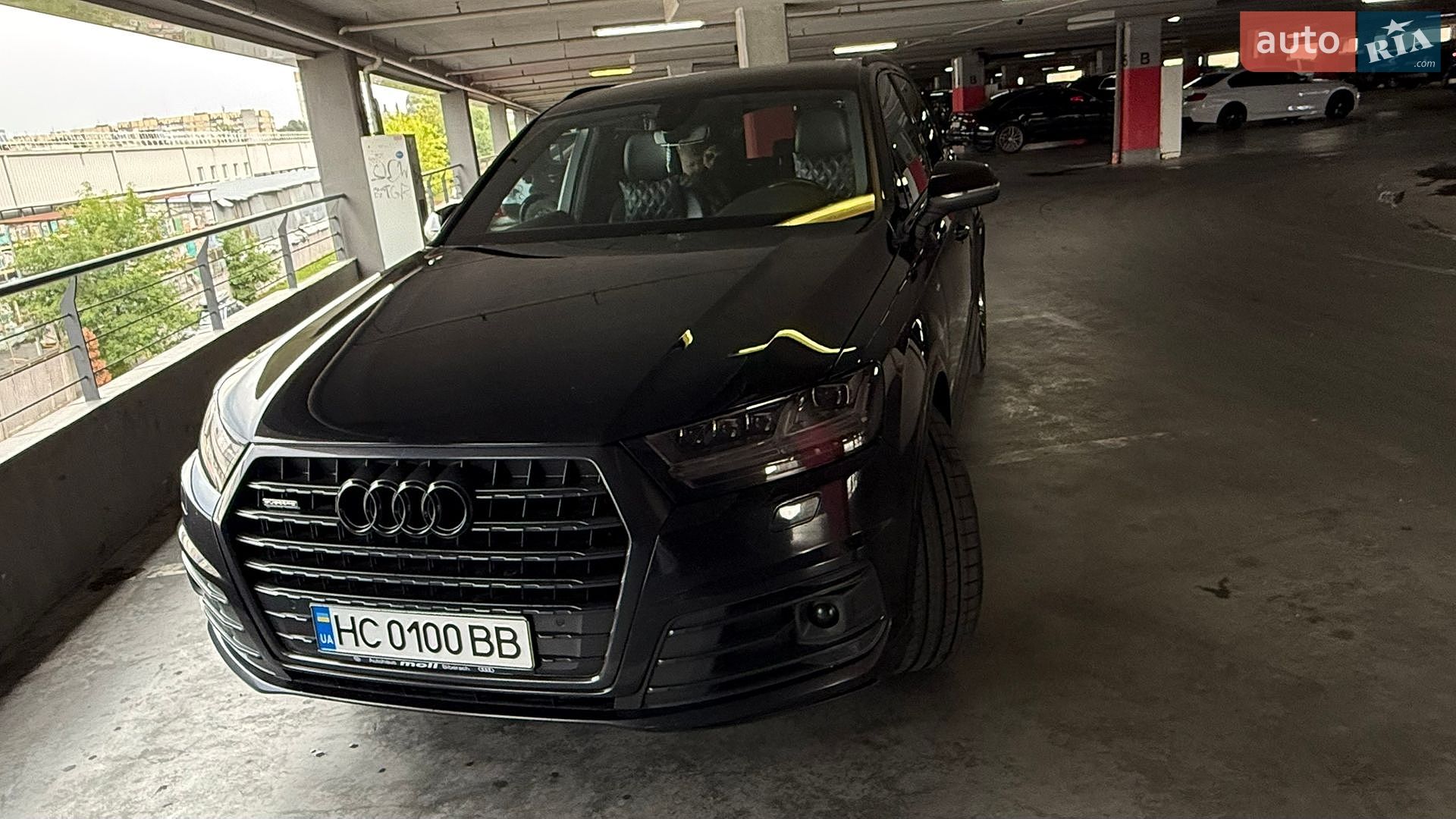Audi Q7 2017 VIN WAUZZZ4M3HD042016 фото оголошення 12 з 48