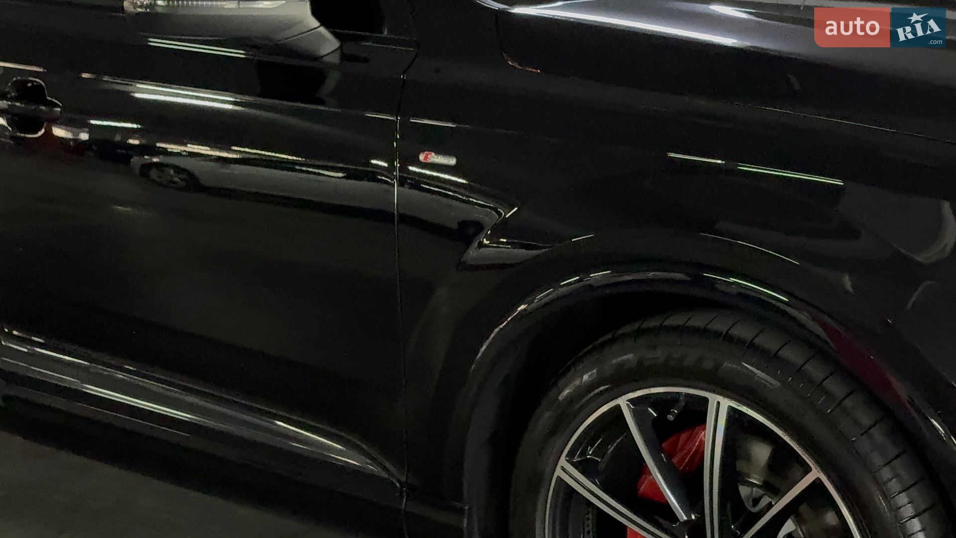 Audi Q7 2017 VIN WAUZZZ4M3HD042016 фото оголошення 23 з 48