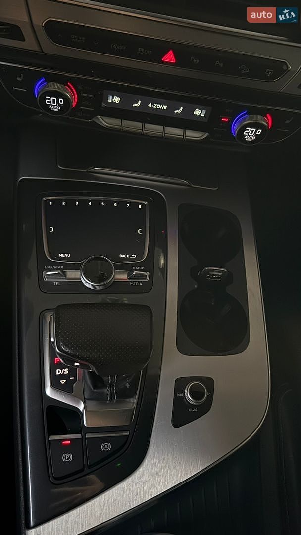Audi Q7 2017 VIN WAUZZZ4M3HD042016 фото оголошення 28 з 48