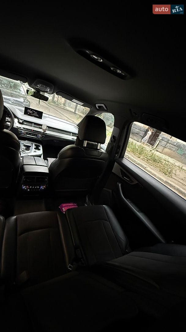 Audi Q7 2017 VIN WAUZZZ4M3HD042016 фото оголошення 41 з 48
