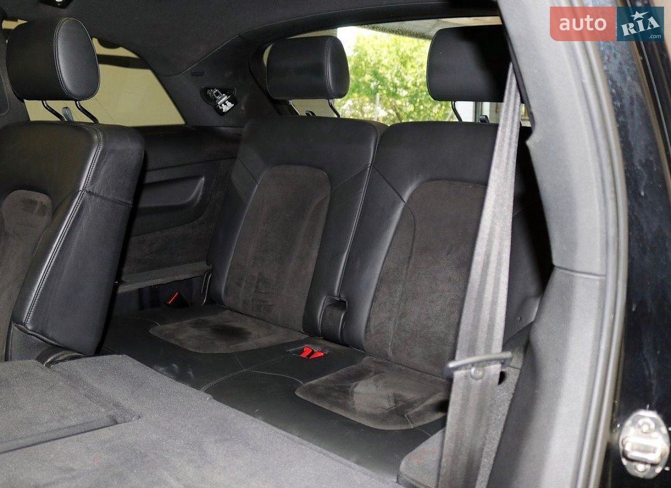 Audi Q7 2017 VIN WAUZZZ4M3HD042016 фото оголошення 38 з 48