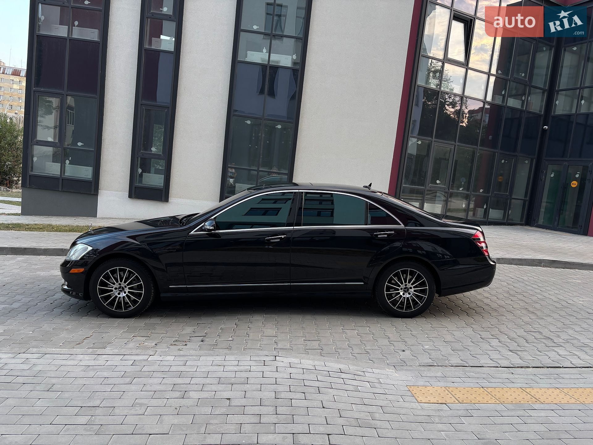 Mercedes-Benz S-Class 2007 VIN WDDNG86X57A150183 фото оголошення 10 з 17