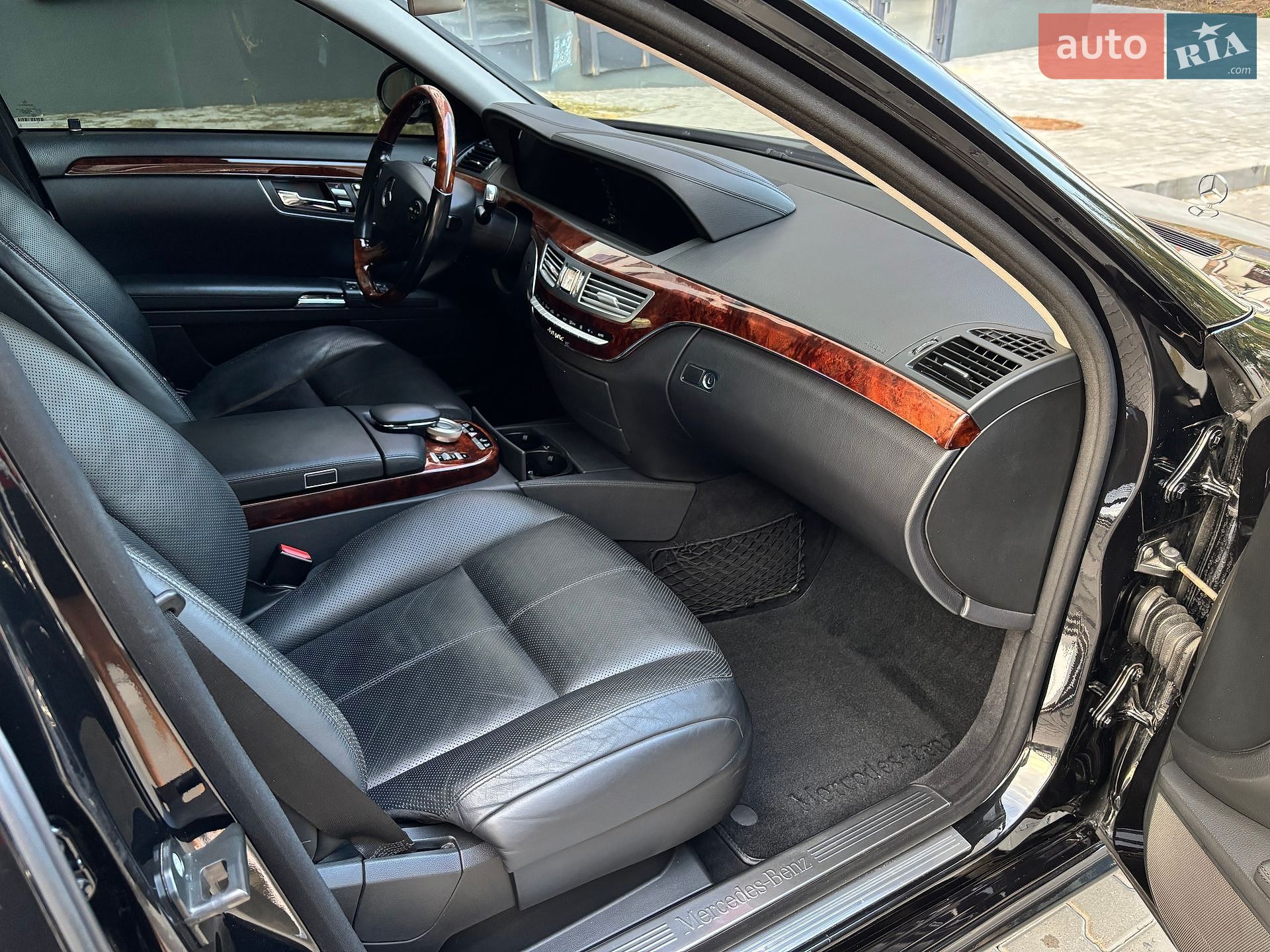 Mercedes-Benz S-Class 2007 VIN WDDNG86X57A150183 фото оголошення 14 з 17