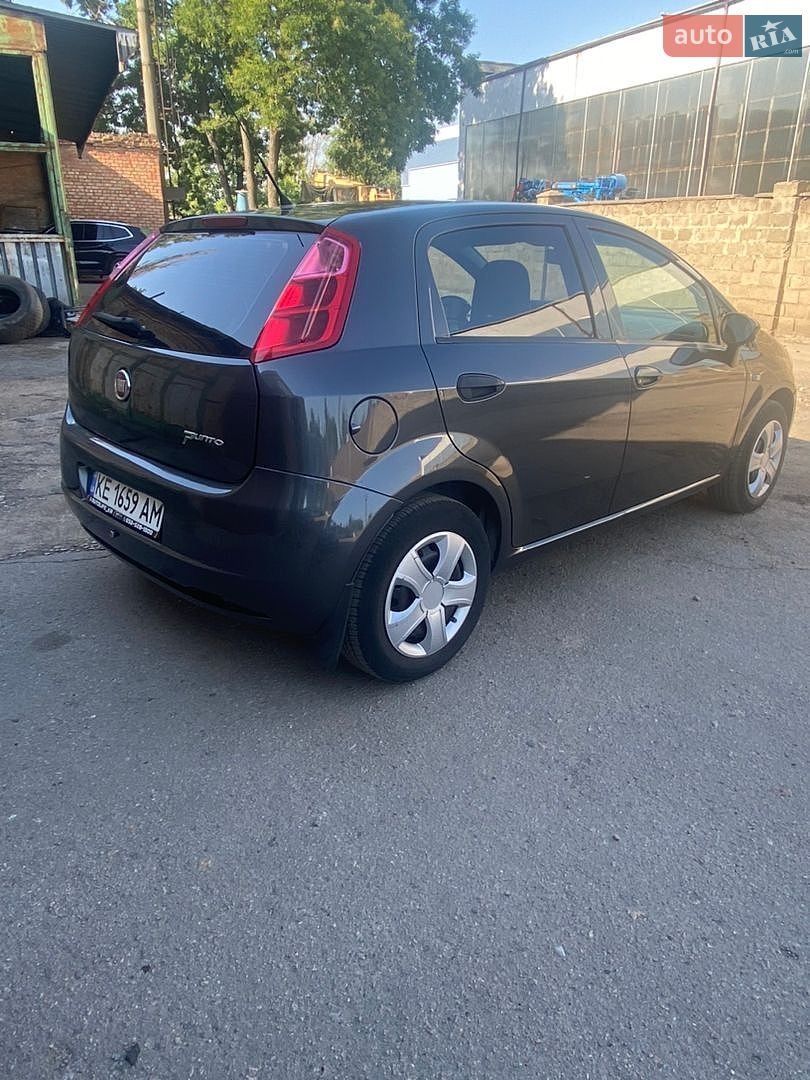 Fiat Grande Punto 2010 VIN ZFA19900001605535 фото оголошення 5 з 14