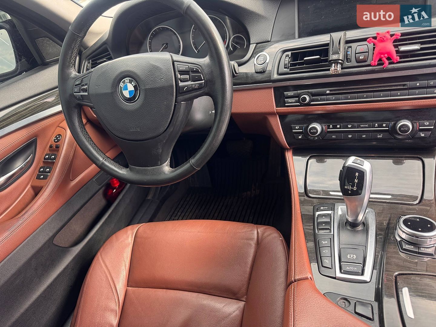 BMW 5 Series 2013 VIN WBAXH5C52DD112659 фото оголошення 12 з 32