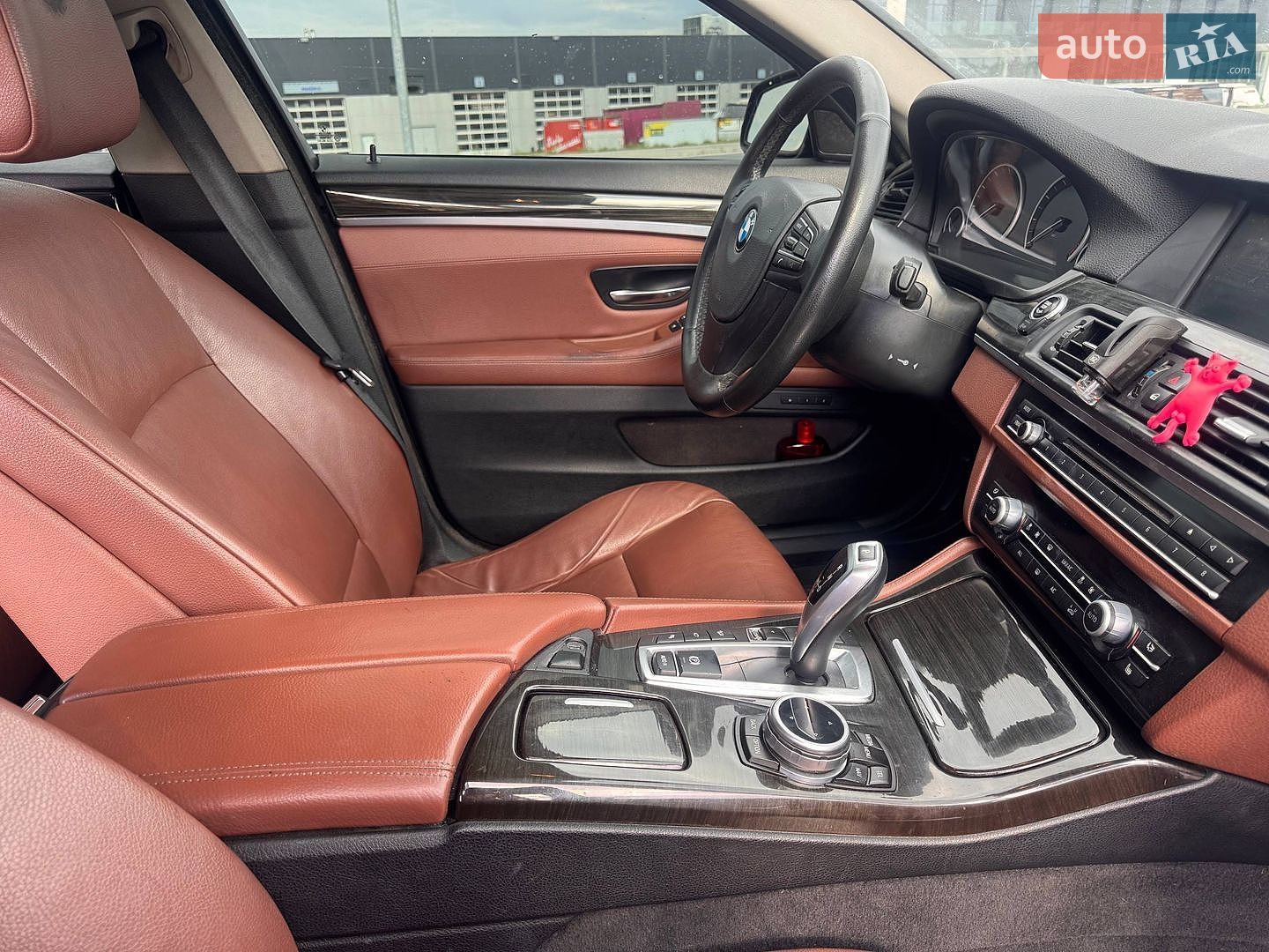 BMW 5 Series 2013 VIN WBAXH5C52DD112659 фото оголошення 13 з 32